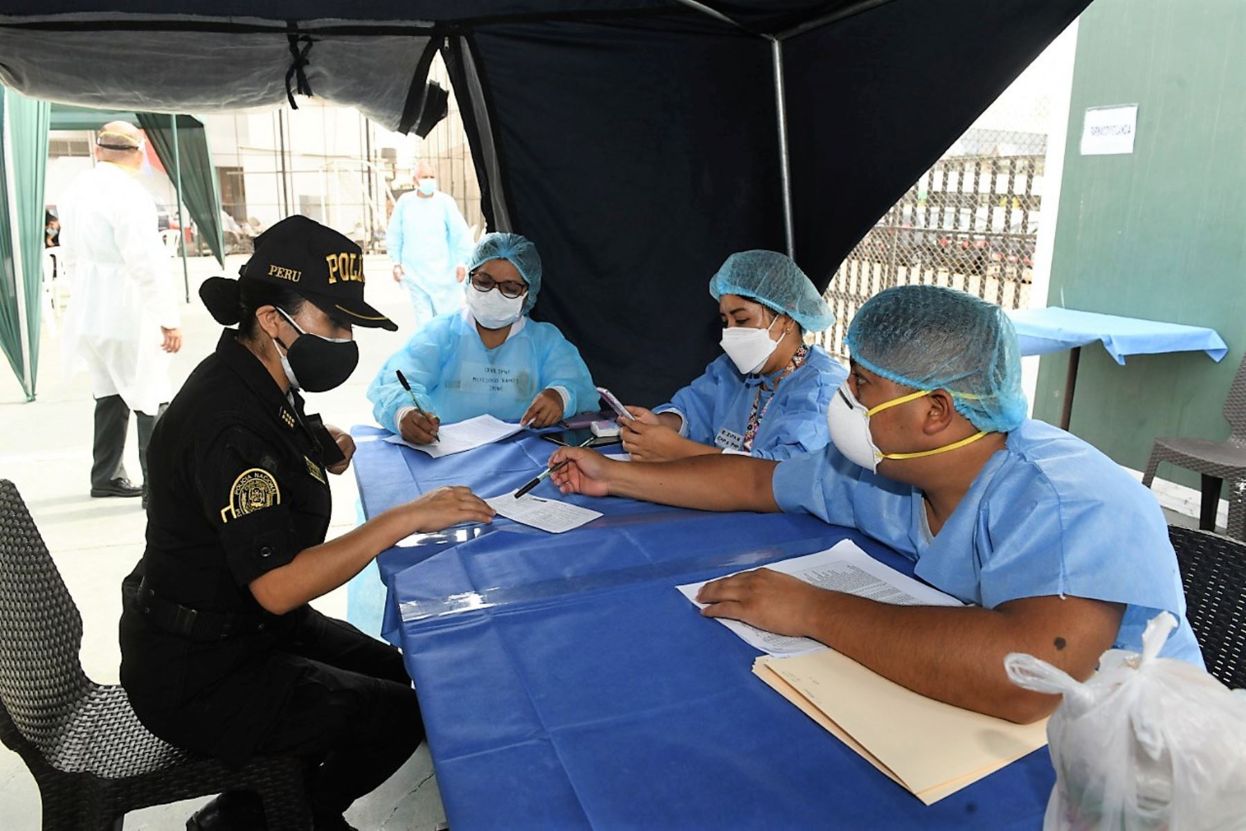 Avanza la vacunación del personal de la Policía Nacional del Perú (PNP). Foto: Ministerio del Interior/Difusión