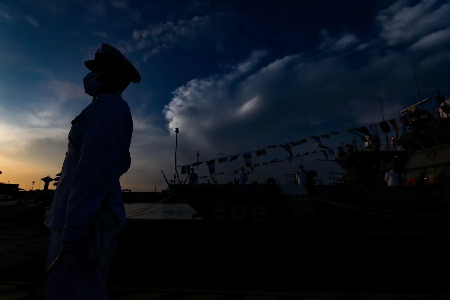 La Presidenta del Consejo de Ministros, Violeta Bermúdez, junto a la Ministra de Defensa, Nuria Esparch asisten a la conmemoración del Bicentenario de la Fuerza de Superficie de la Marina de Guerra. Asimismo se incorporaron dos patrulleras a la Fuerza Naval. Foto: ANDINA/PCM