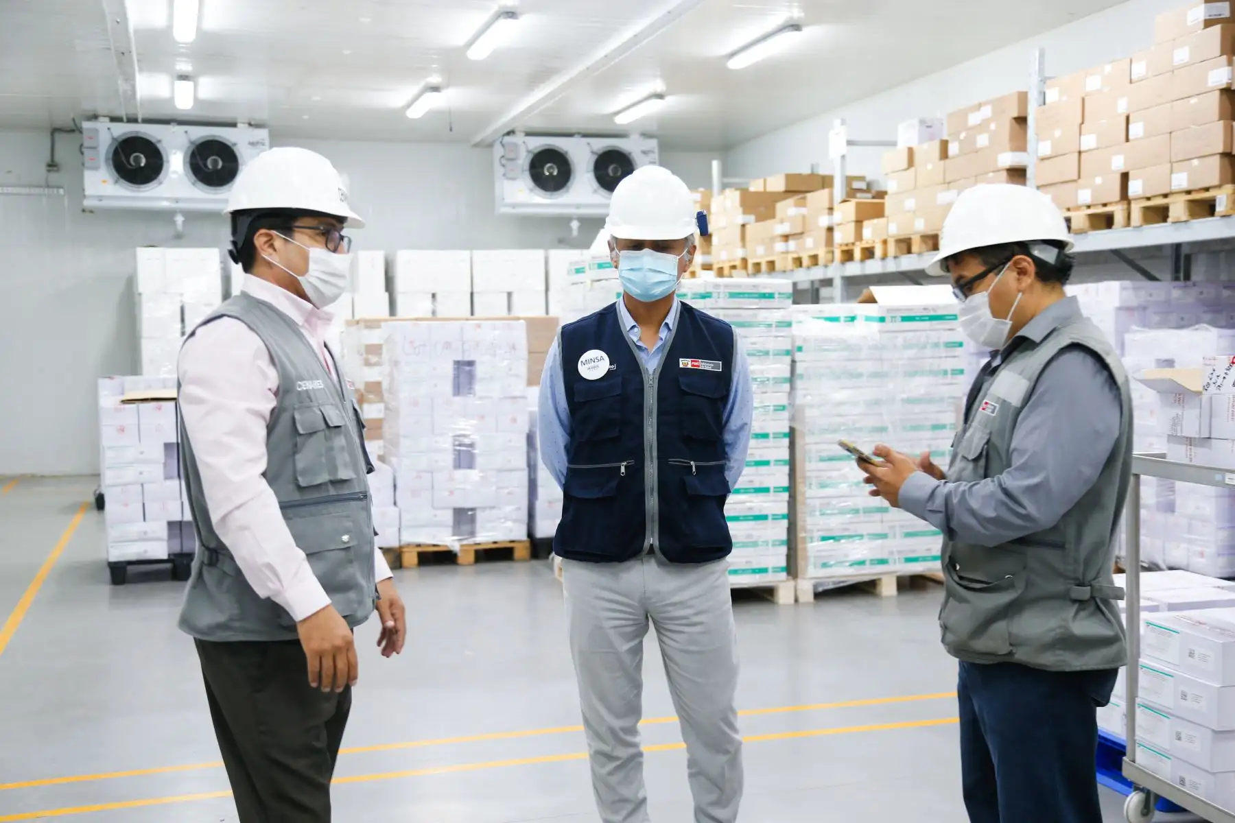 El Ministerio de Salud recibió un nuevo lote de más de 50 mil vacunas contra la COVID-19 del laboratorio Pfizer.
Foto: Minsa