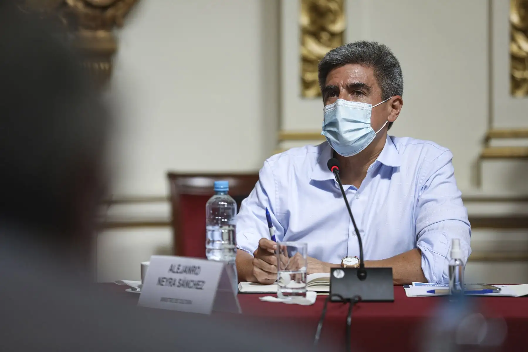 Alcalde de Lima, Jorge Muñoz, se reúne con los Ministros de Cultura: Alejandro Neyra para evaluar alternativas sobre de zonificación de Lurín.
Foto: Municipalidad de Lima Alcalde de Lima, Jorge Muñoz, se reúne con los Ministros de Cultura: Alejandro Neyra para evaluar alternativas sobre de zonificación de Lurín.
Foto: Municipalidad de Lima