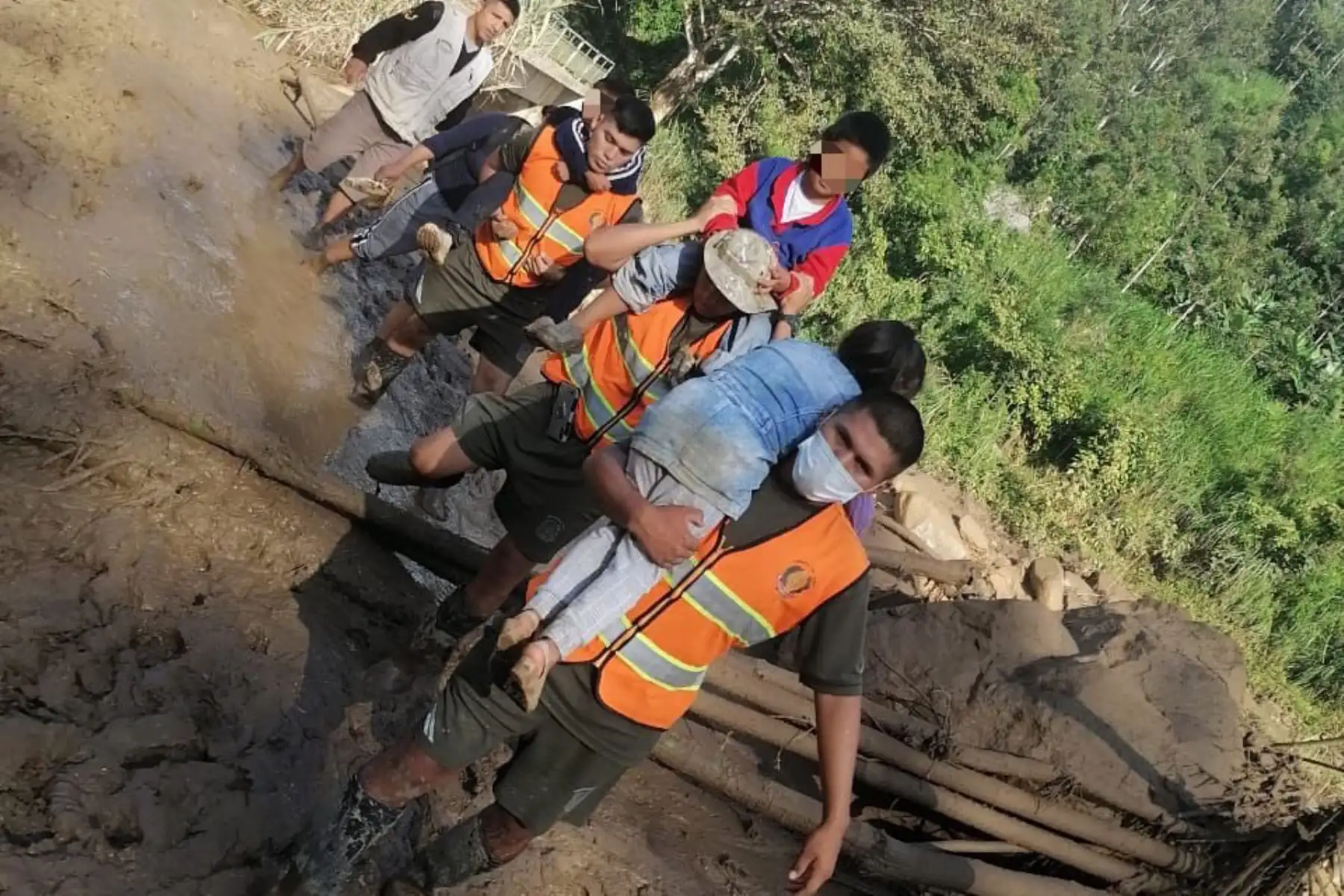 Sanos y salvos se encuentran los siete niños que fueron reportados como desaparecidos ayer en el distrito de Canchaque, en Piura, luego del aluvión que afectó a diversos poblados.