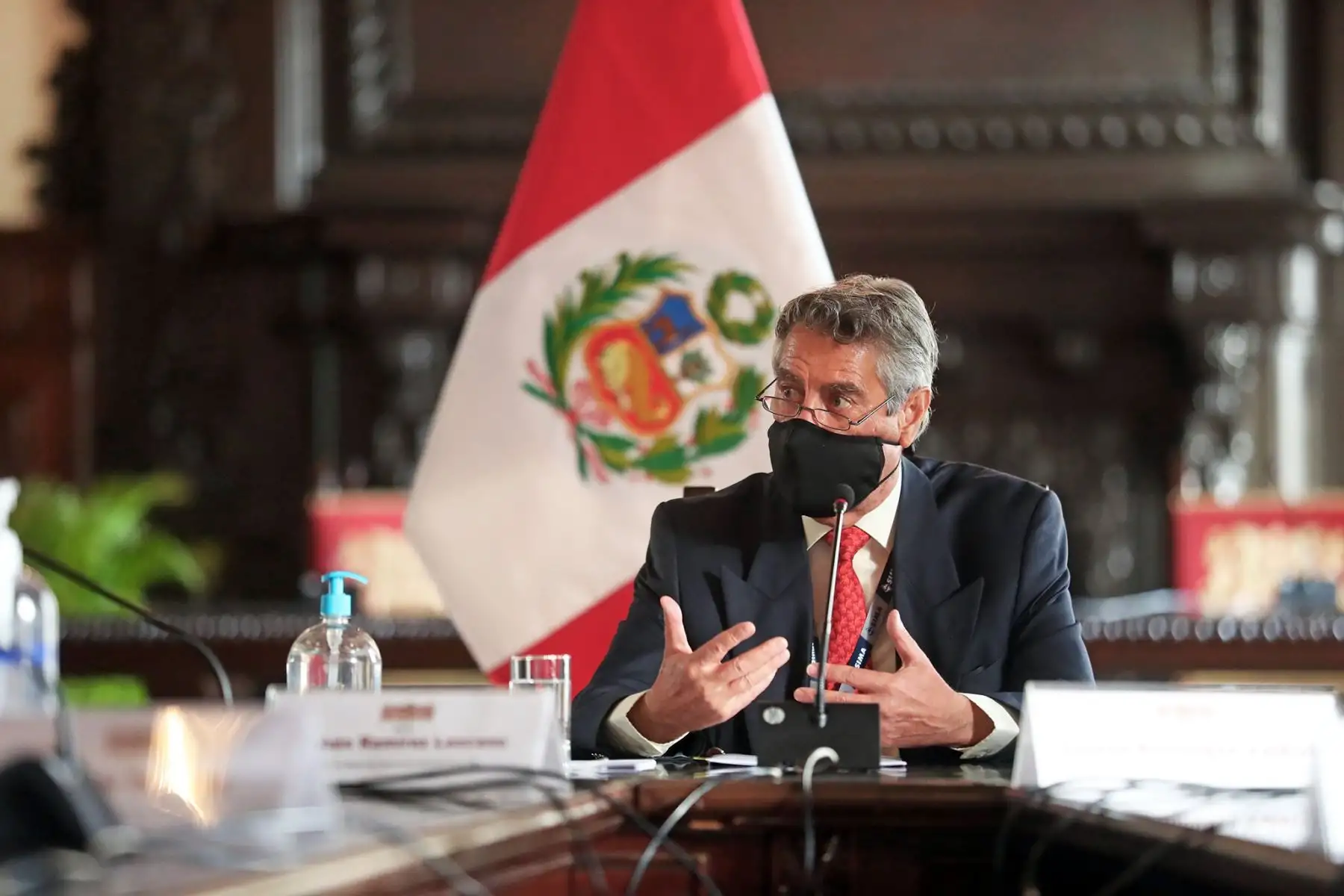 El presidente Francisco Sagasti, junto con la presidenta del Consejo de Ministros, Violeta Bermundez y el canciller Allan Wagnert recibió a la Misión de Observación Electoral de la OEA, encabezada por el excanciller paraguayo Rubén Ramírez para las Elecciones Bicentenario. Foto: ANDINA/Prensa Presidencia