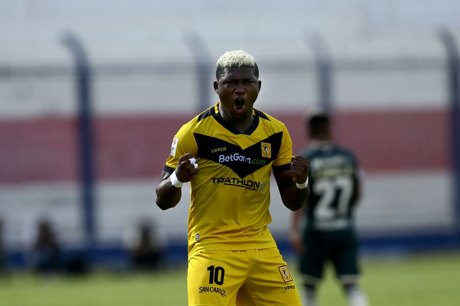 W. Palacios celebra anotación de gol contra equipo rival Universitario de Deportes por la jornada 2 de la Fase 1 de la Liga 1, en el Estadio Elias Moreno de Villa el Salvador. Foto: Liga 1