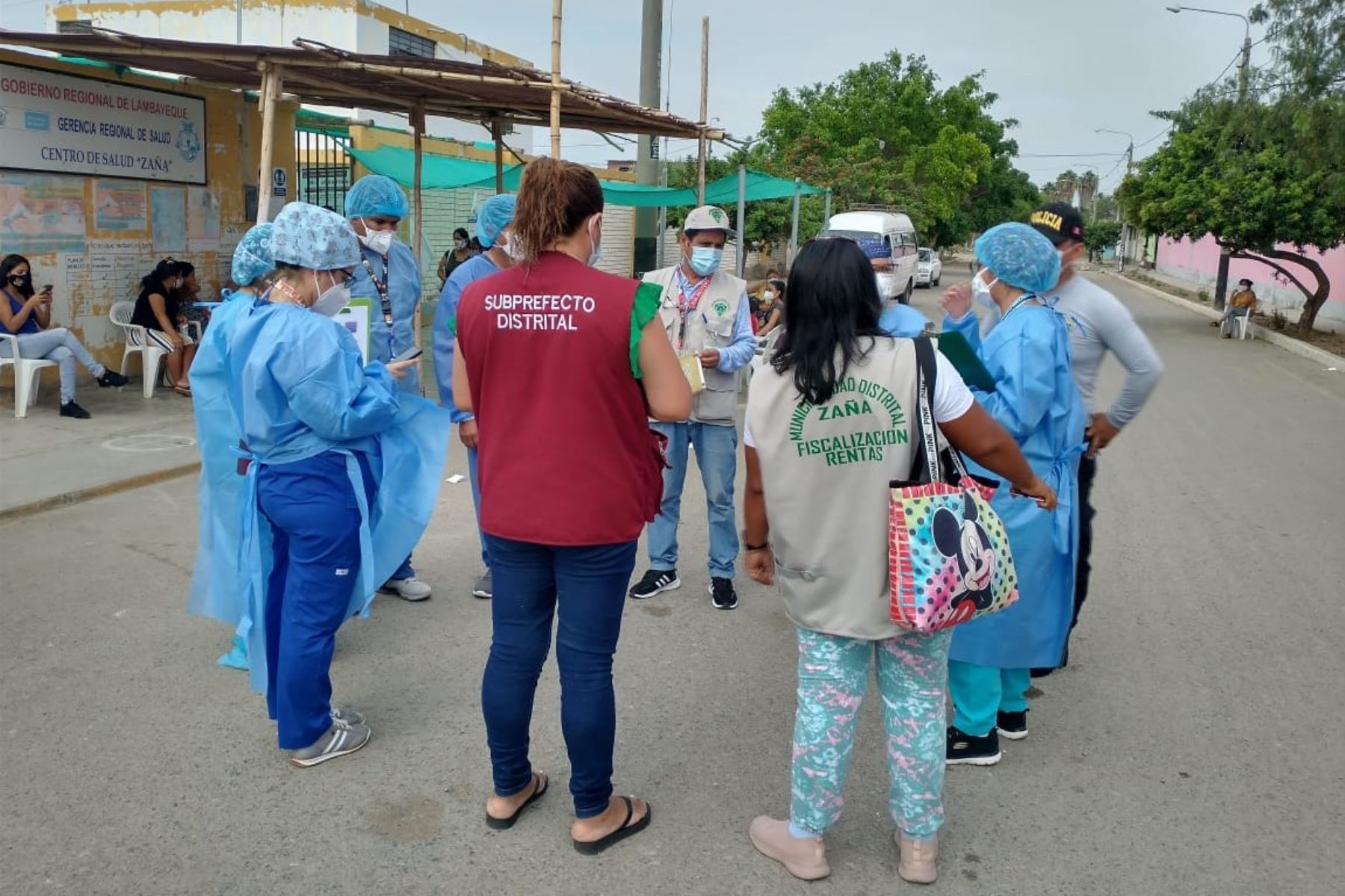 Equipo multidisciplinario monitorea la evolución de alrededor de 60 personas contagiadas con el covid-19 en el distrito de Zaña, región Lambayeque.