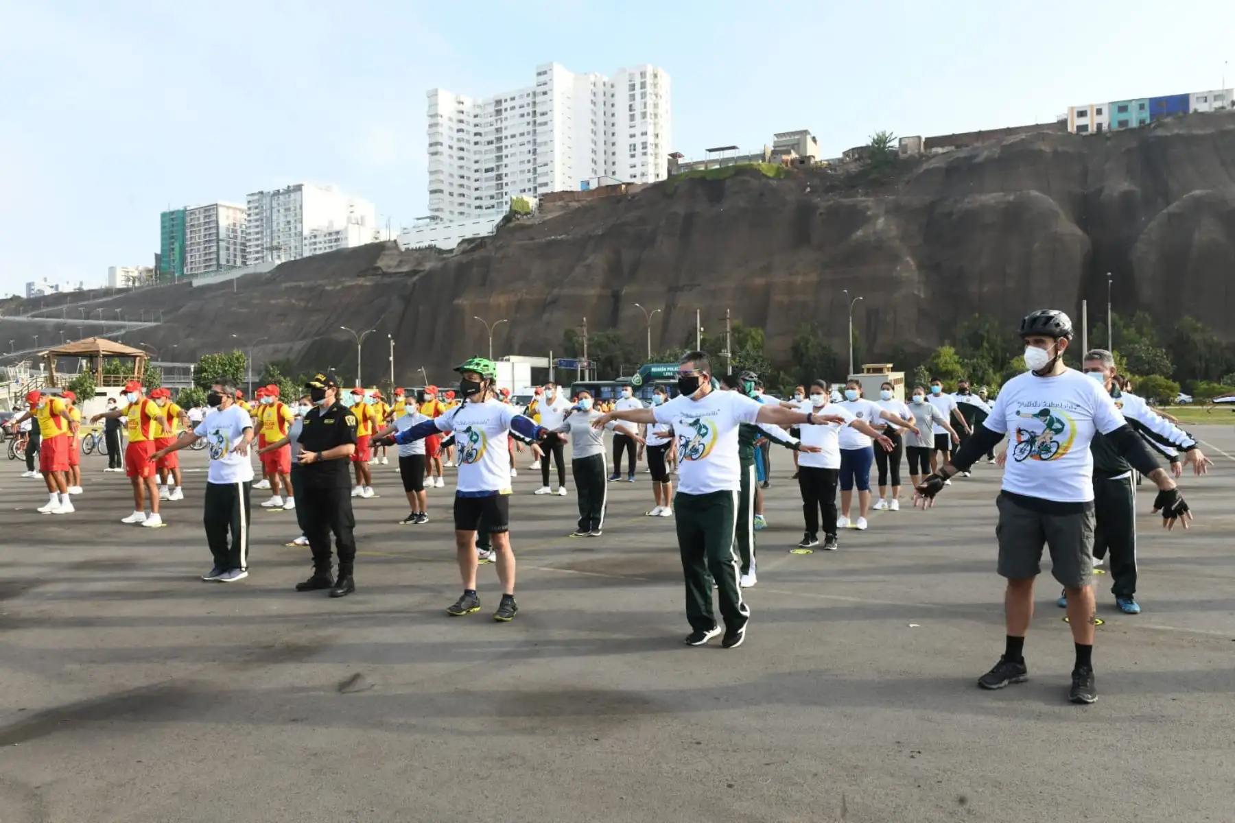 Ministerio del Interior impulsa jornada deportiva cumple con los protocolos sanitarios para prevenir el contagio del coronavirus, y promueve la salud mental y  actividad física de los integrantes de la Policía Nacional del Perú.
Foto: Mininter