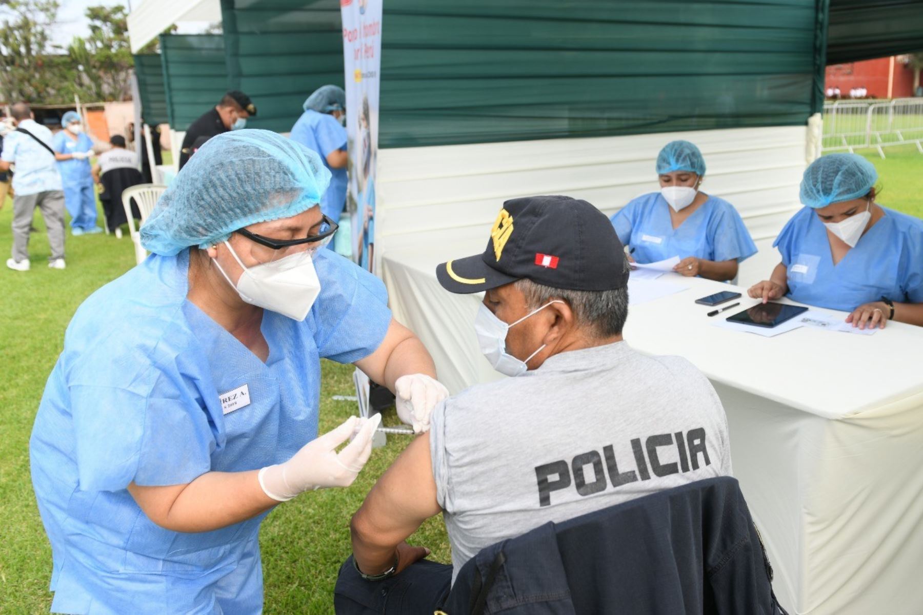 Mininter: cerca de 60,000 policías se vacunaron contra la covid-19. Foto: ANDINA/Difusión.