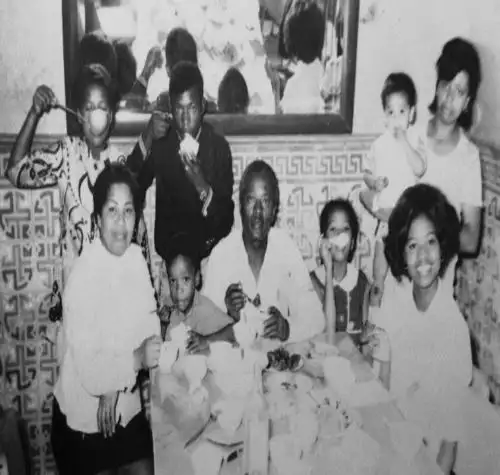 Lanzan primer libro sobre la historia de Perú Negro.