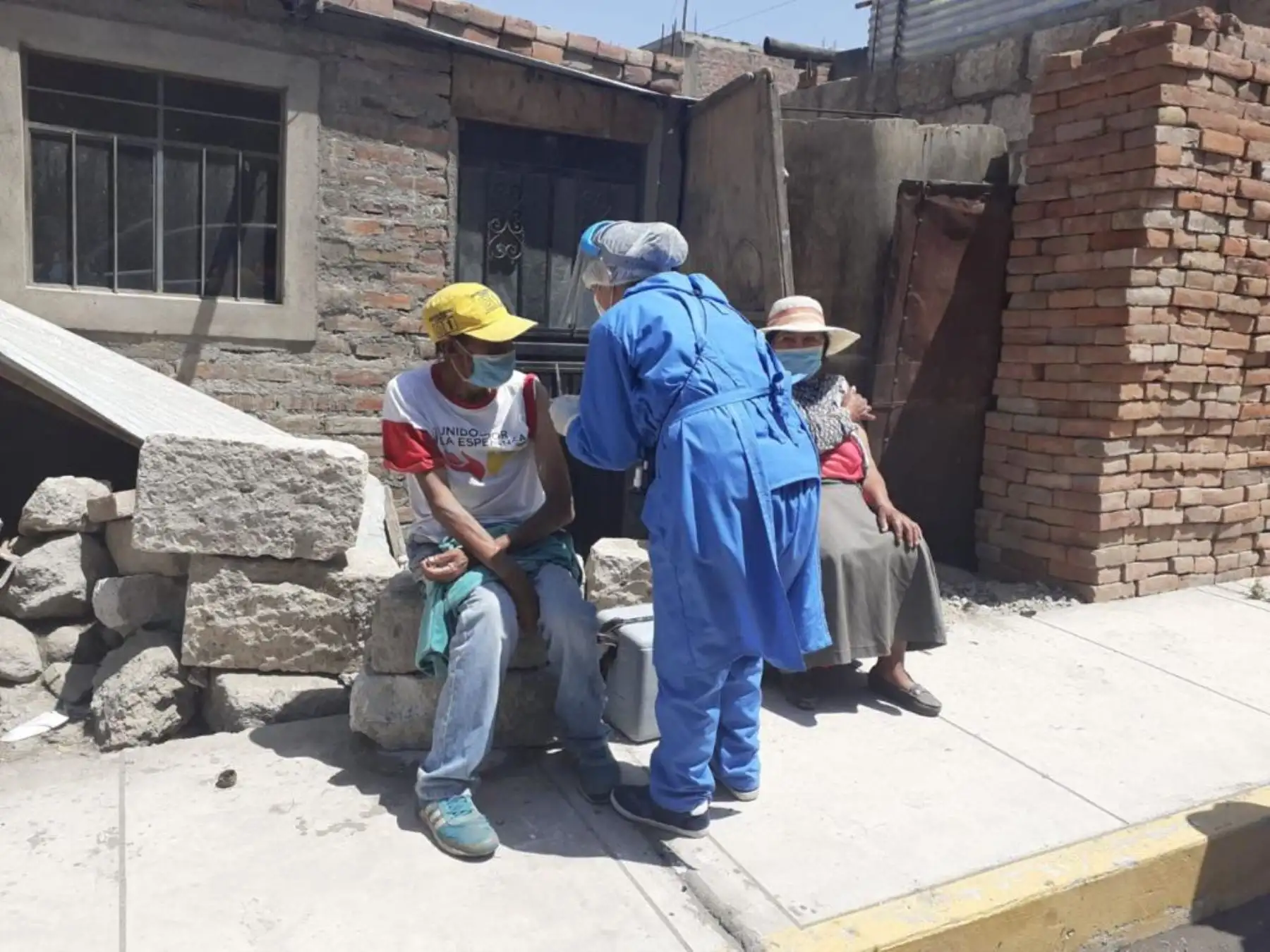 Arequipa culmina con éxito proceso de vacunación de los adultos mayores