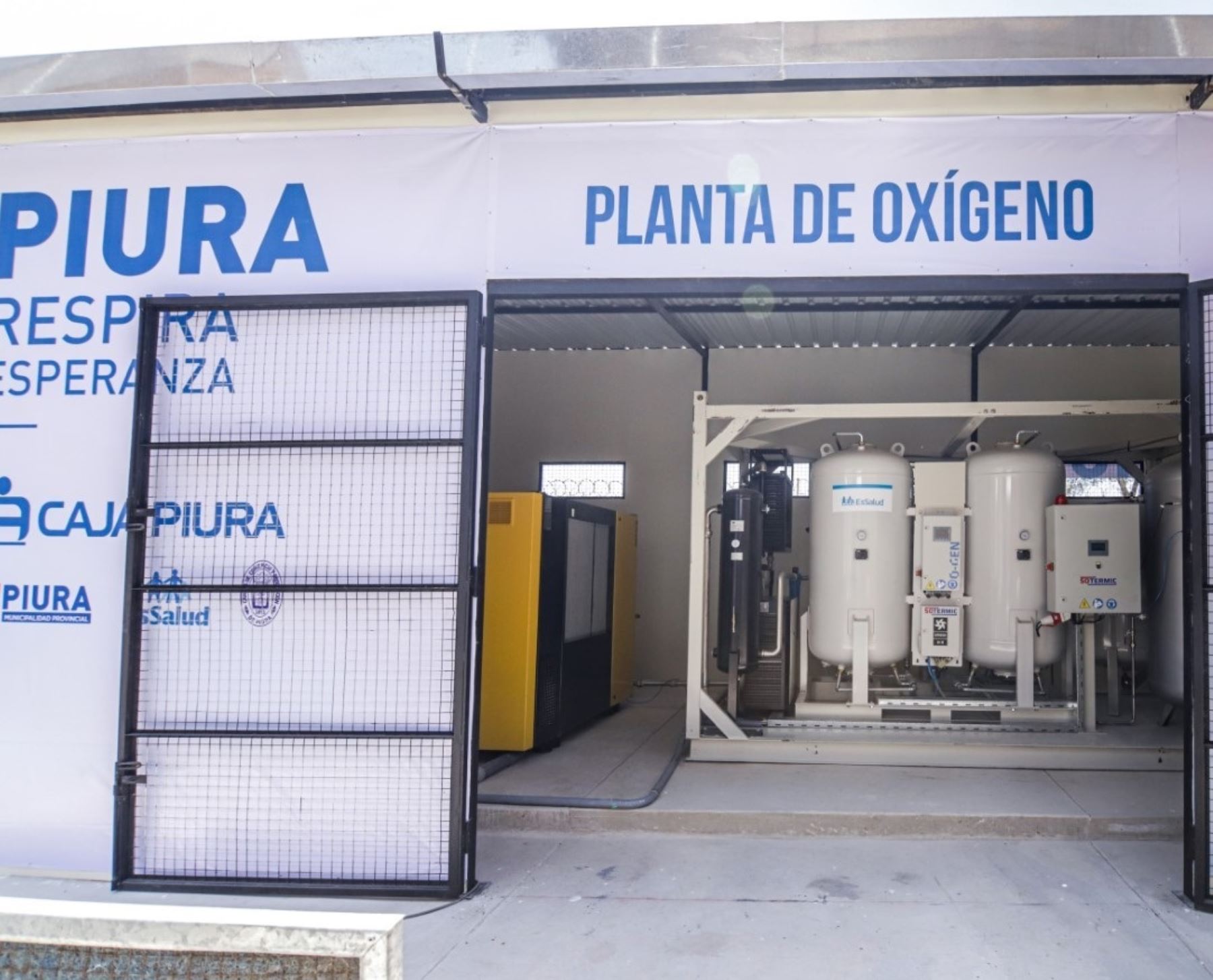 Empieza a operar la planta de oxígeno medicinal en La Videnita de Piura.