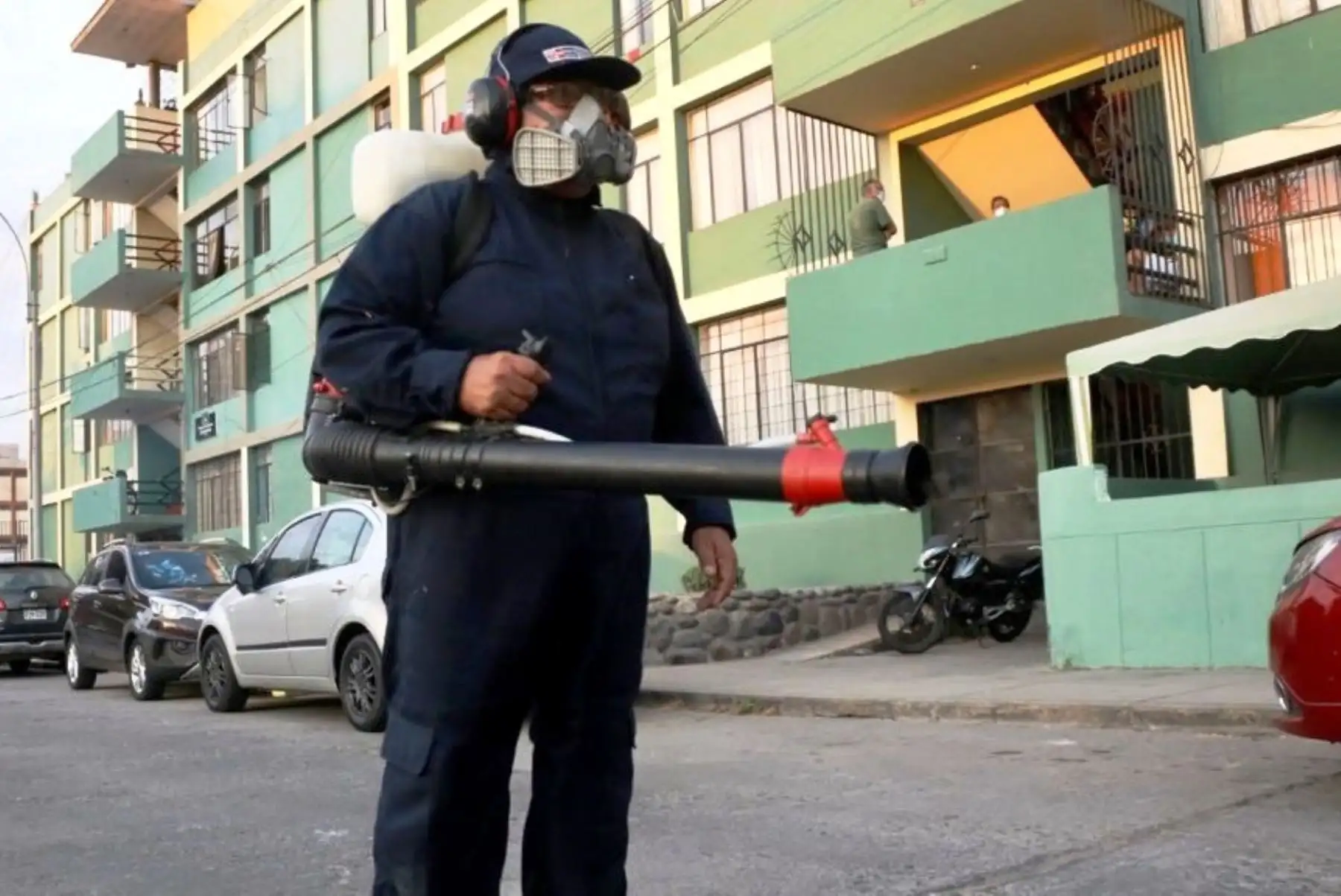 Minsa fumigó primeras 100 viviendas en Cercado de Lima ante casos de dengue. Foto: ANDINA/Difusión.
