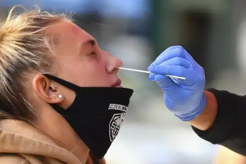 Joe Biden, ha pronosticado que en total morirán más de 600,000 personas en el país a causa del virus. Foto: AFP