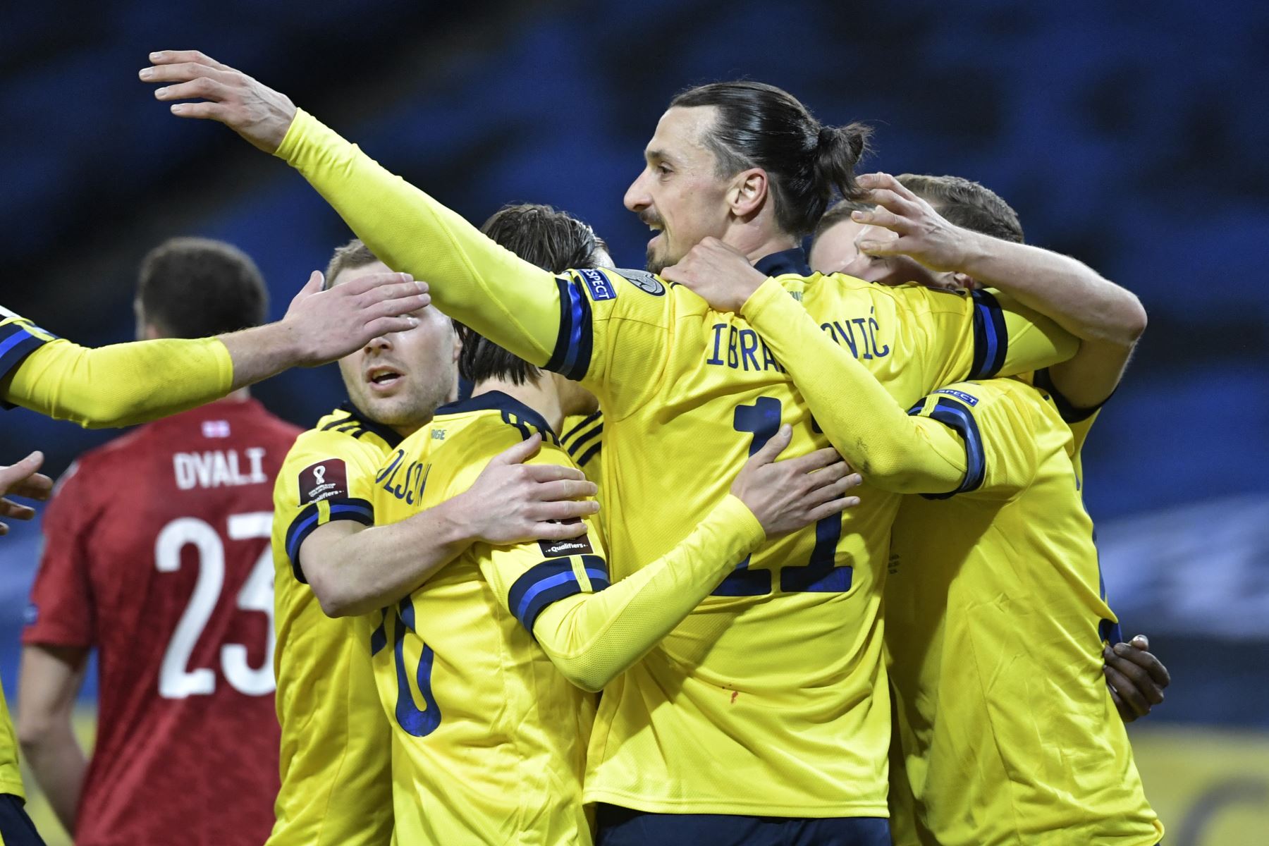 La gran noticia para Suecia fue el regreso de su leyenda Zlatan Ibrahimovic, tras casi cinco años de ausencia de la selección. Foto: AFP.