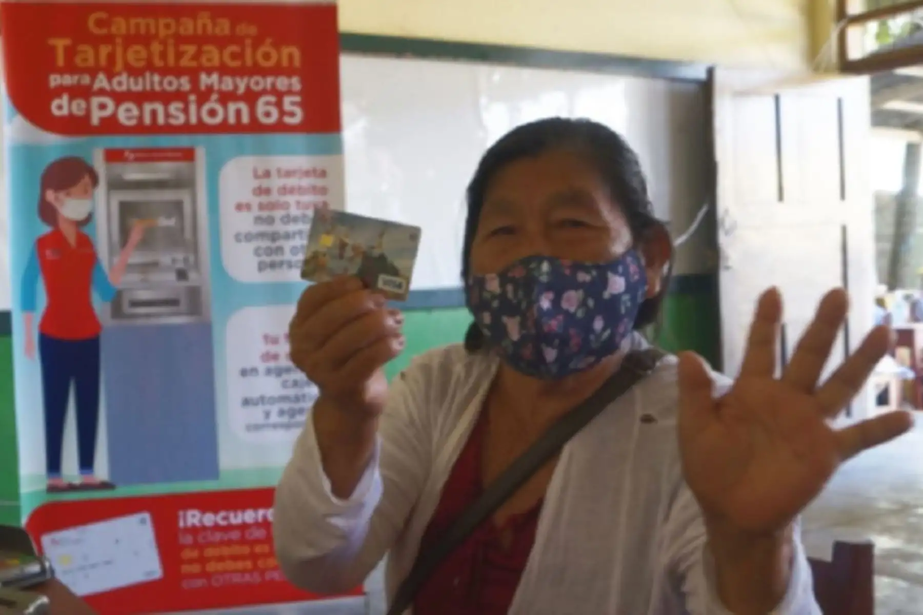 El Programa Nacional de Asistencia Solidaria Pensión 65, del Ministerio de Desarrollo e Inclusión Social (Midis), comenzó hoy en el distrito de Callería, provincia de Coronel Portillo, región Ucayali, a entregar tarjetas de débito del Banco de la Nación a sus usuarias y usuarios para que puedan cobrar la subvención económica que otorga el Programa de forma rápida y segura.