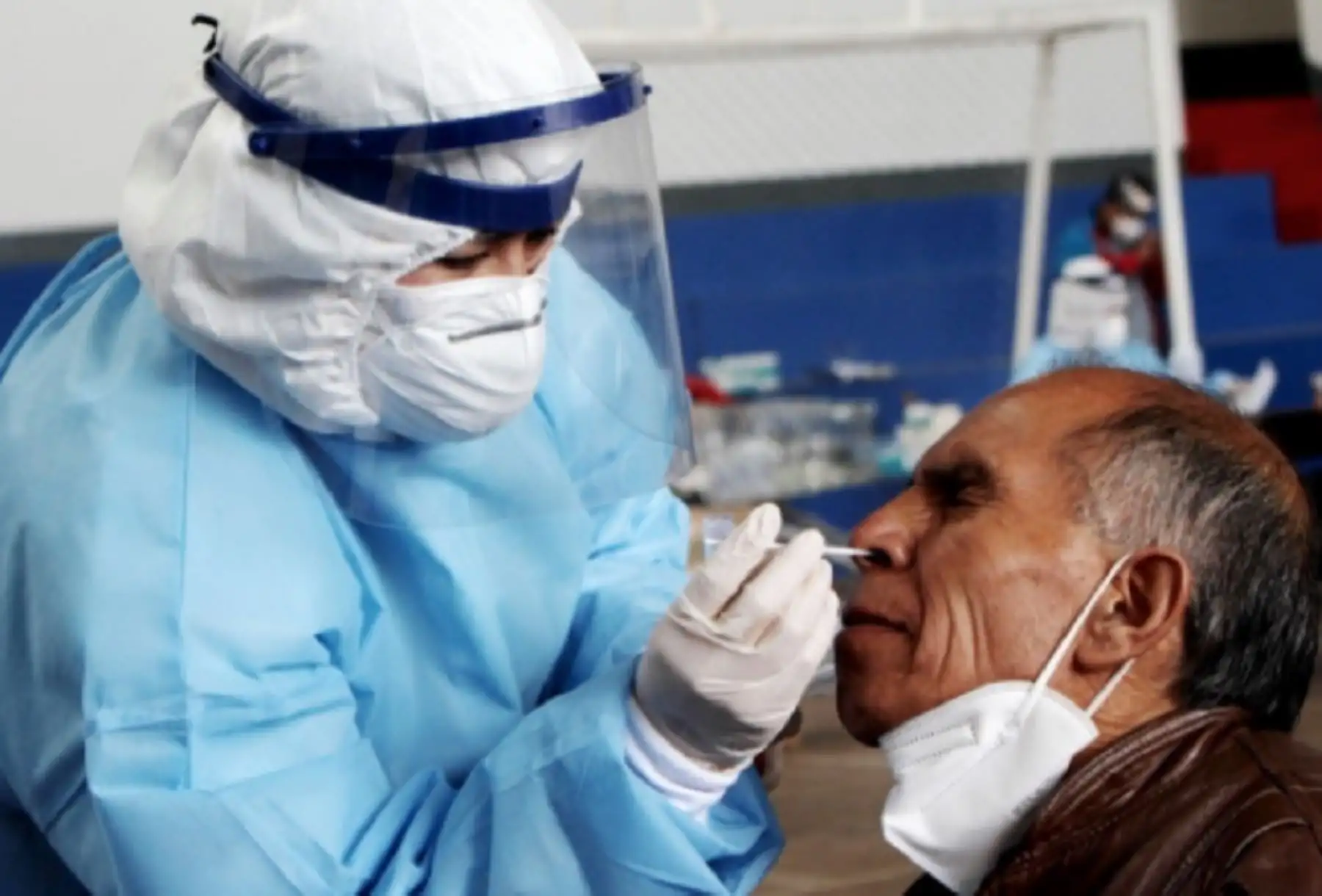 La Dirección Regional de Salud (Diresa) de Cajamarca realiza hoy la segunda Operación Tayta, con la finalidad de identificar casos positivos de covid-19 y brindarles atención temprana para evitar complicaciones en su salud y el congestionamiento de los hospitales.