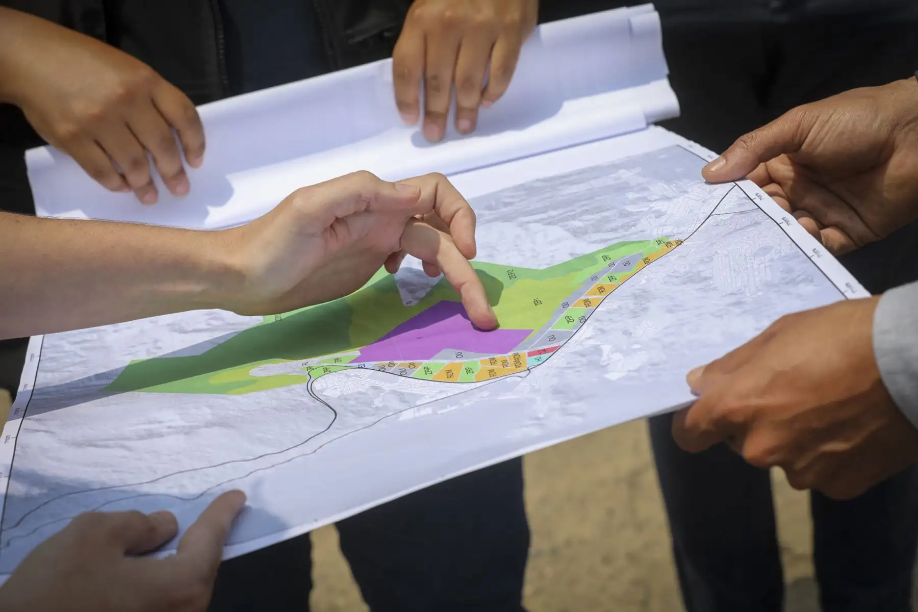 La “Ciudad Bicentenario” es una apuesta multisectorial para la gestión de un modelo de ciudad sostenible y eco eficiente. Este proyecto contempla, entre otras obras, la construcción del futuro Parque Industrial de Ancón que promoverá la reactivación económica de pequeñas, medianas y grandes empresas. Foto: ANDINA/Produce