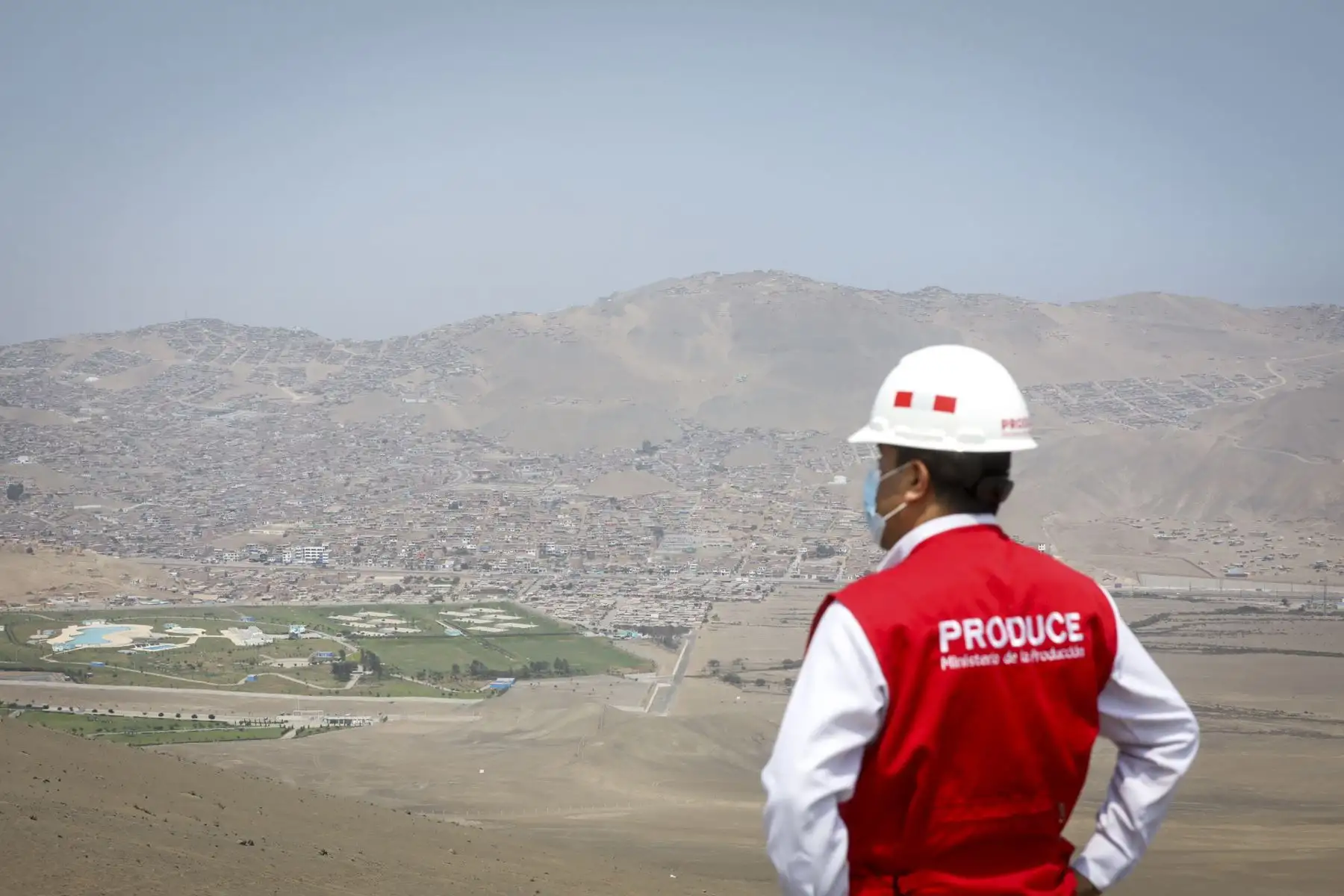 La “Ciudad Bicentenario” es una apuesta multisectorial para la gestión de un modelo de ciudad sostenible y eco eficiente. Este proyecto contempla, entre otras obras, la construcción del futuro Parque Industrial de Ancón que promoverá la reactivación económica de pequeñas, medianas y grandes empresas. Foto: ANDINA/Produce