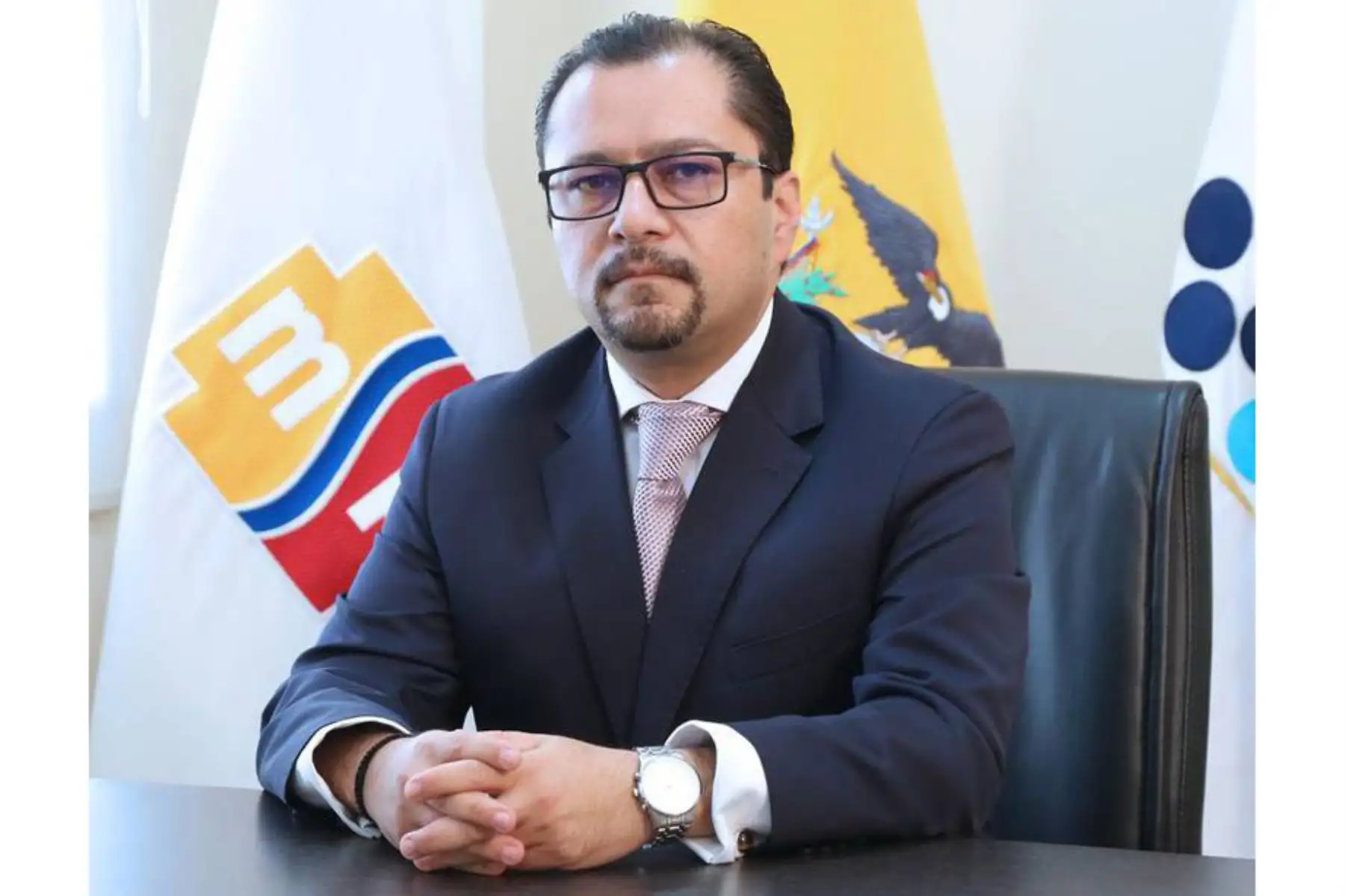 Falconí es el tercer ministro de Salud que el gobierno del presidente Lenín Moreno nombra en un mes y a raíz de las críticas por la aplicación de vacunas anticovid a personas que no pertenecen a grupos prioritarios. Foto: Internet