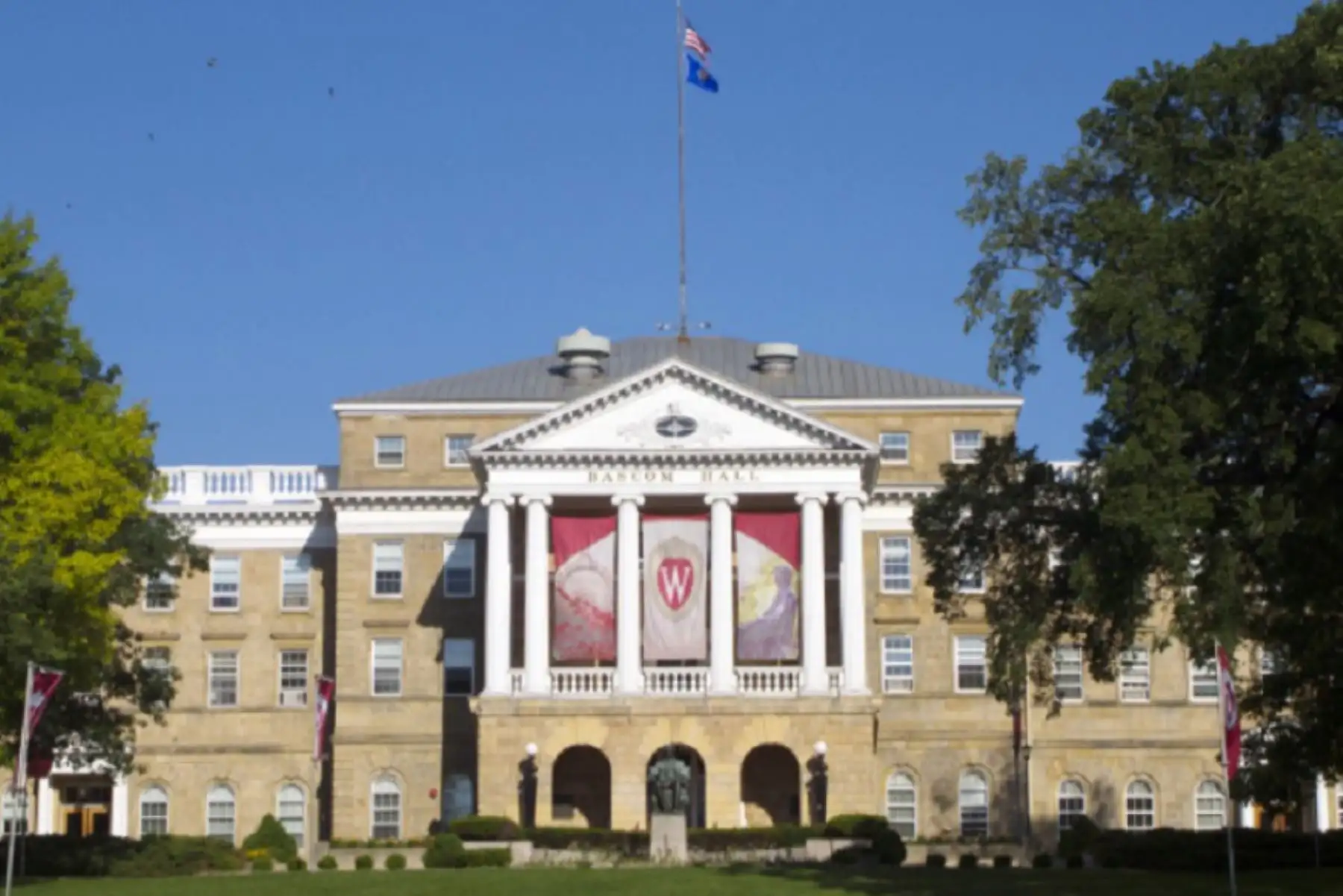Universidad de Wisconsin.