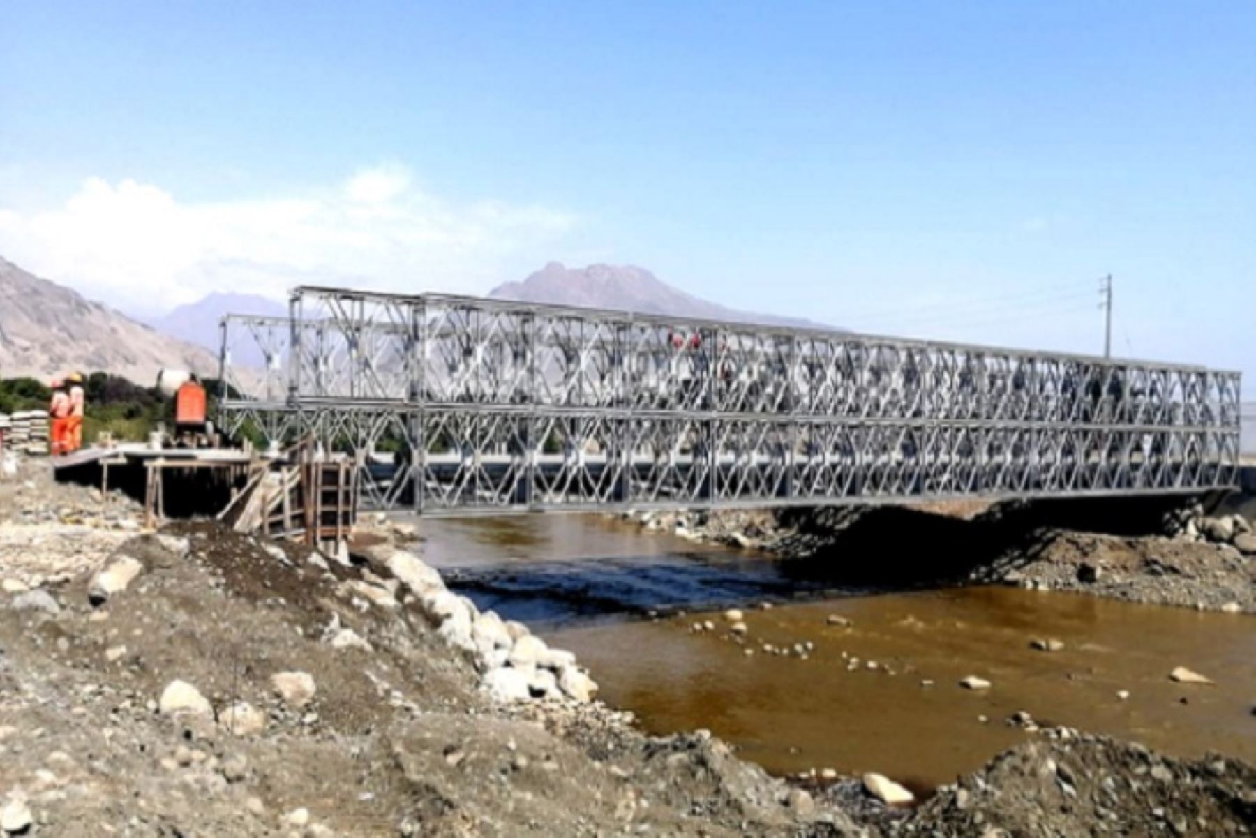 La obra del puente Moche registra un 42% de avance.