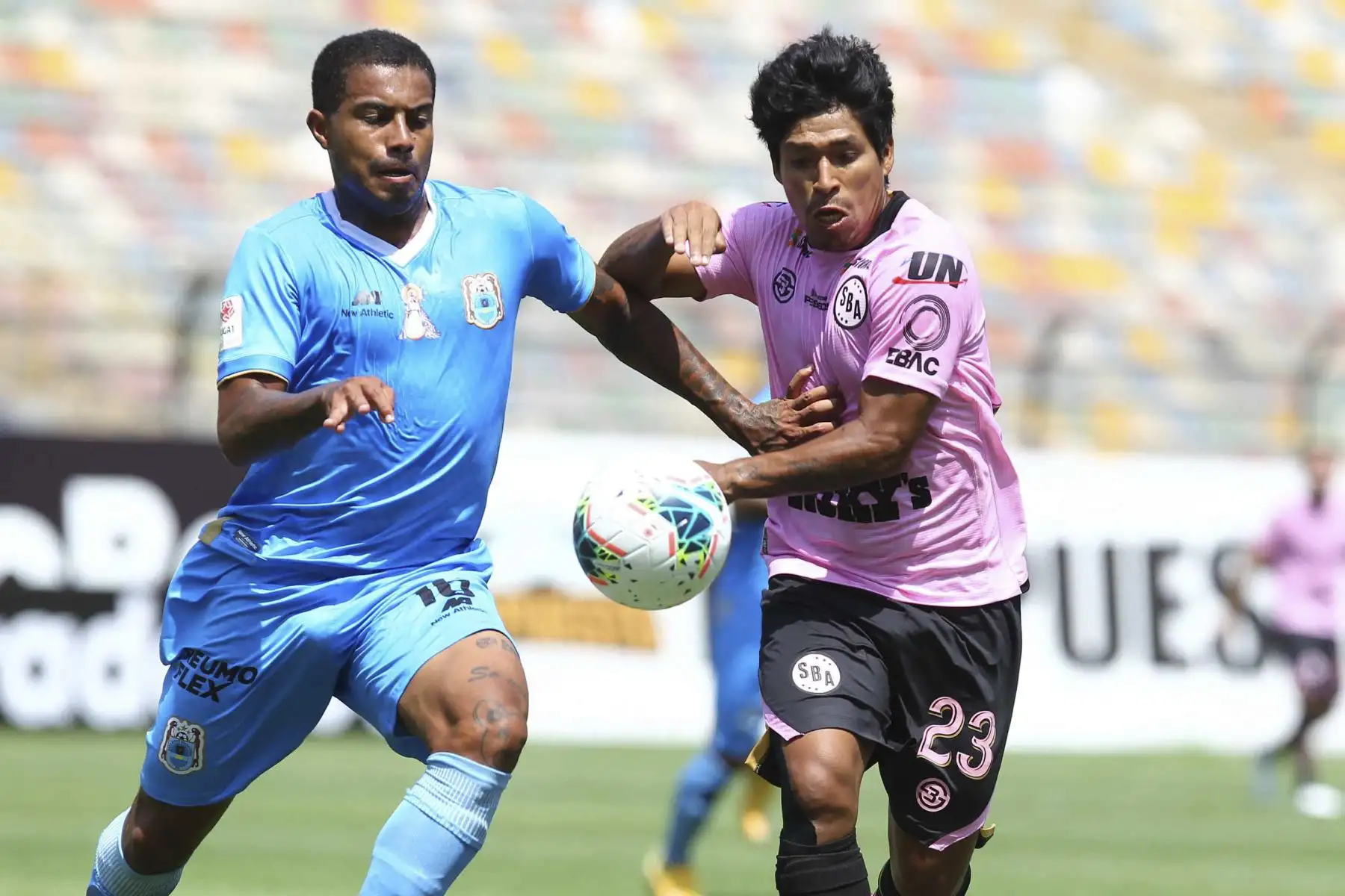 W. Mimbela de Sport Boys se enfrenta ante la marca de su rival de Binacional por la tercera jornada de la Liga 1, en el estadio Alejandro Villanueva. Foto: Liga 1