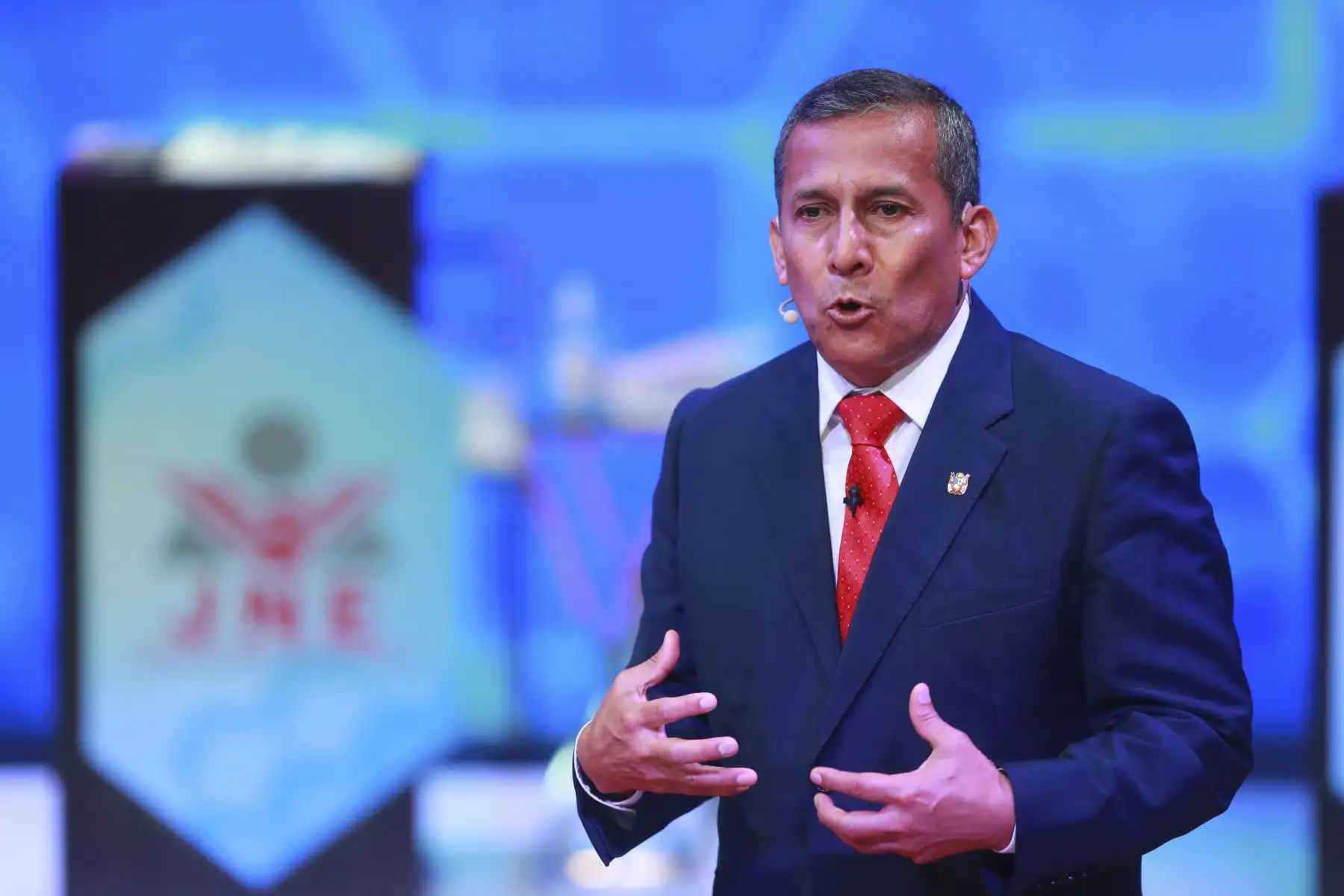 Ollanta Humala, del Partido Nacionalista Peruano participa en la segunda fecha del debate de candidatos presidenciales organizado por el Jurado Nacional de Elecciones (JNE), previo a los comicios generales del 11 de abril. 
Foto: ANDINA/Carla Patiño Ramírez