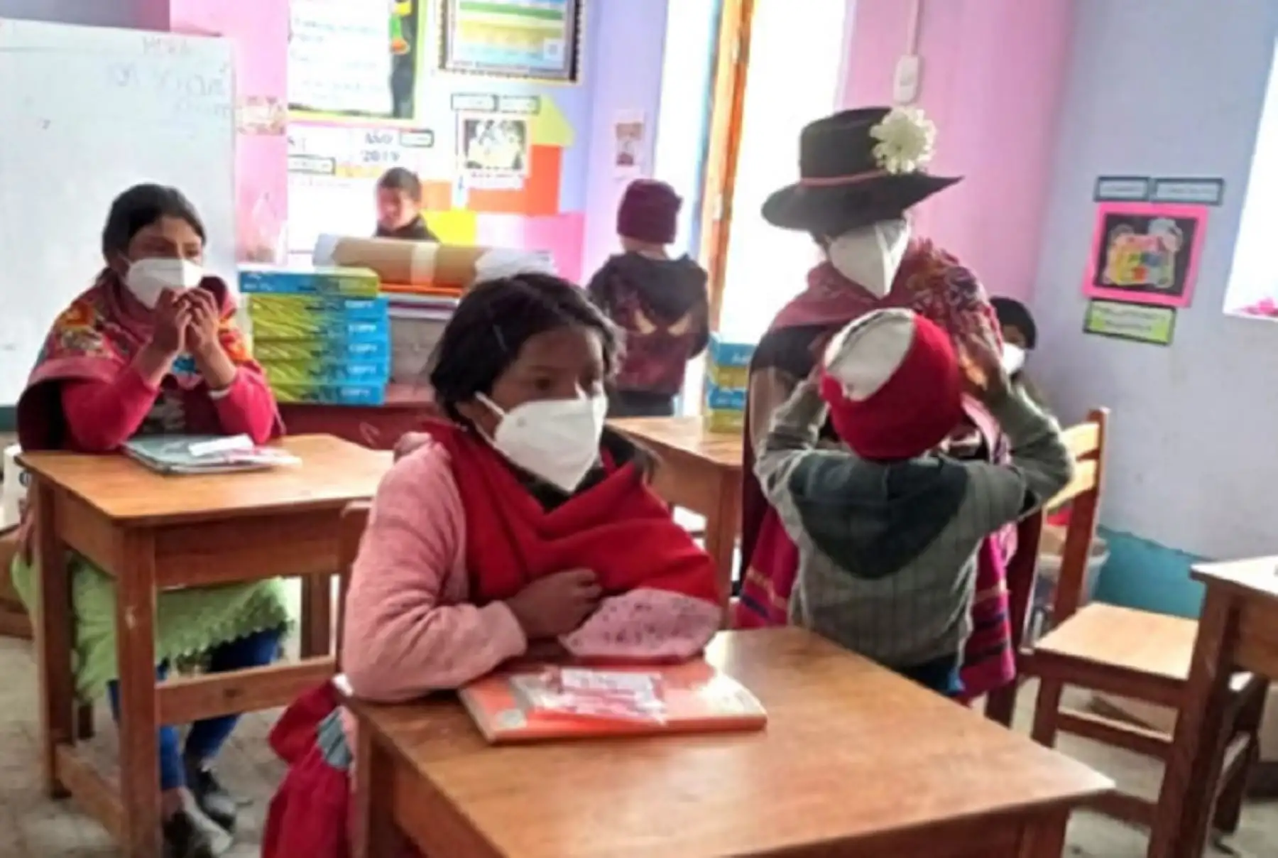 El Ministerio de Educación, en coordinación con los gobiernos regionales y locales, desarrolla acciones de articulación intergubernamental e intersectorial para asegurar las mejores condiciones de salud y seguridad para el retorno seguro, flexible, gradual y voluntario a clases, a partir del próximo 19 de abril. Foto: Minedu.