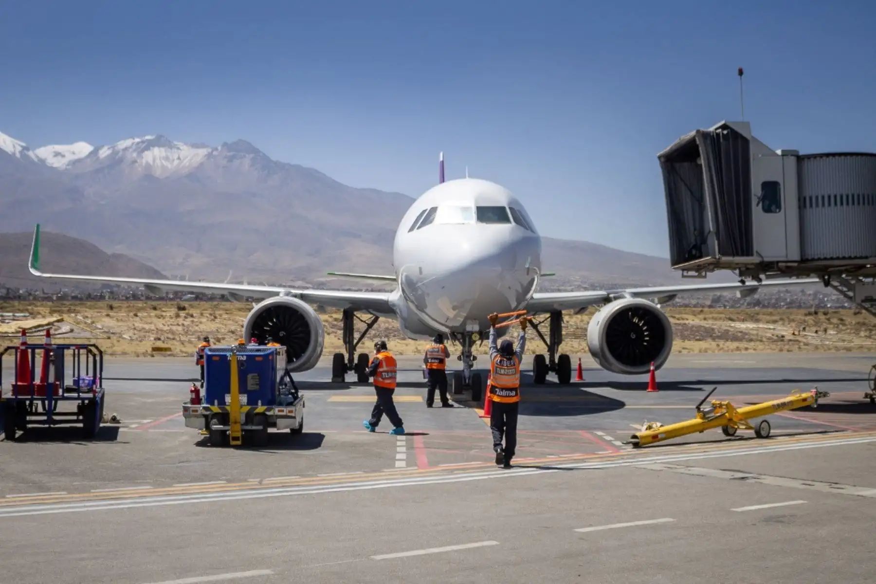Por cada día de bloqueos en Arequipa, la región dejó de recibir alrededor de 11,090 turistas por vía aérea y terrestre. Foto: ANDINA/Difusión