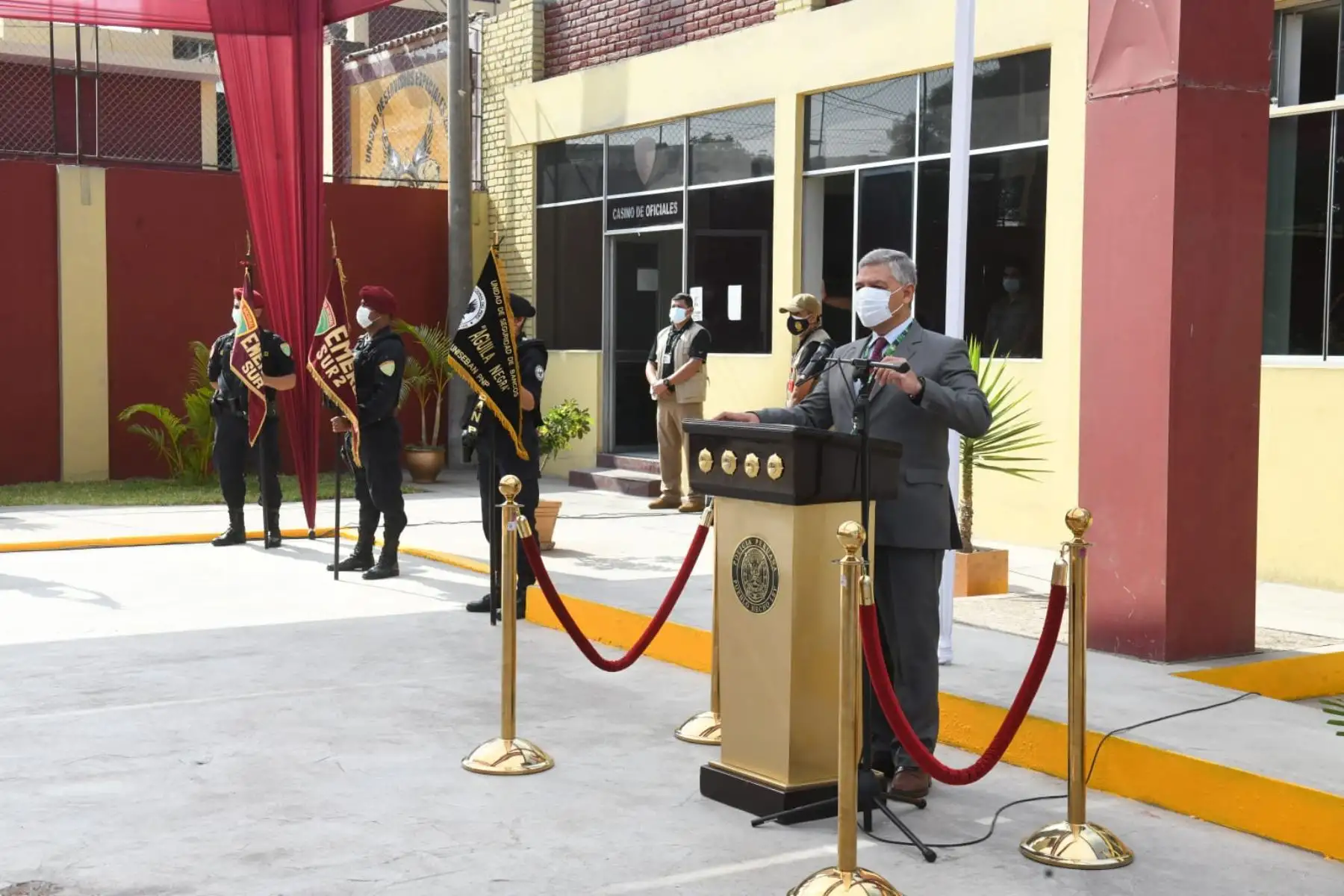 Ministro del Interior, José Elice, encabezó ceremonia por 44 aniversario de la División de Emergencias de la Policía Nacional. Foto: ANDINA/Mininter