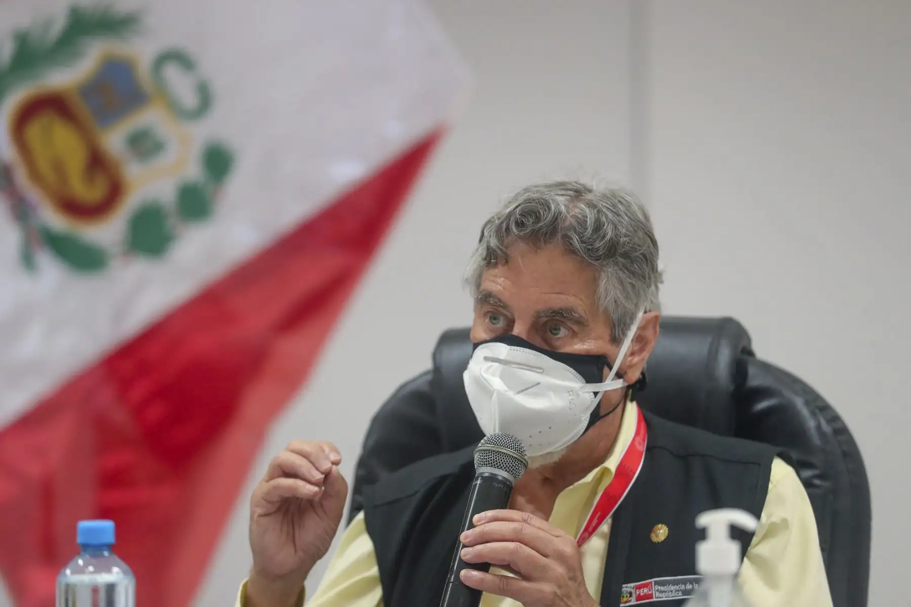 El presidente Francisco Sagasti, junto con el titular del Minsa, Óscar Ugarte, lidera la entrega de camas UCI y equipamiento médico para los hospitales de esta región del país. Foto: ANDINA/Prensa Presencia
