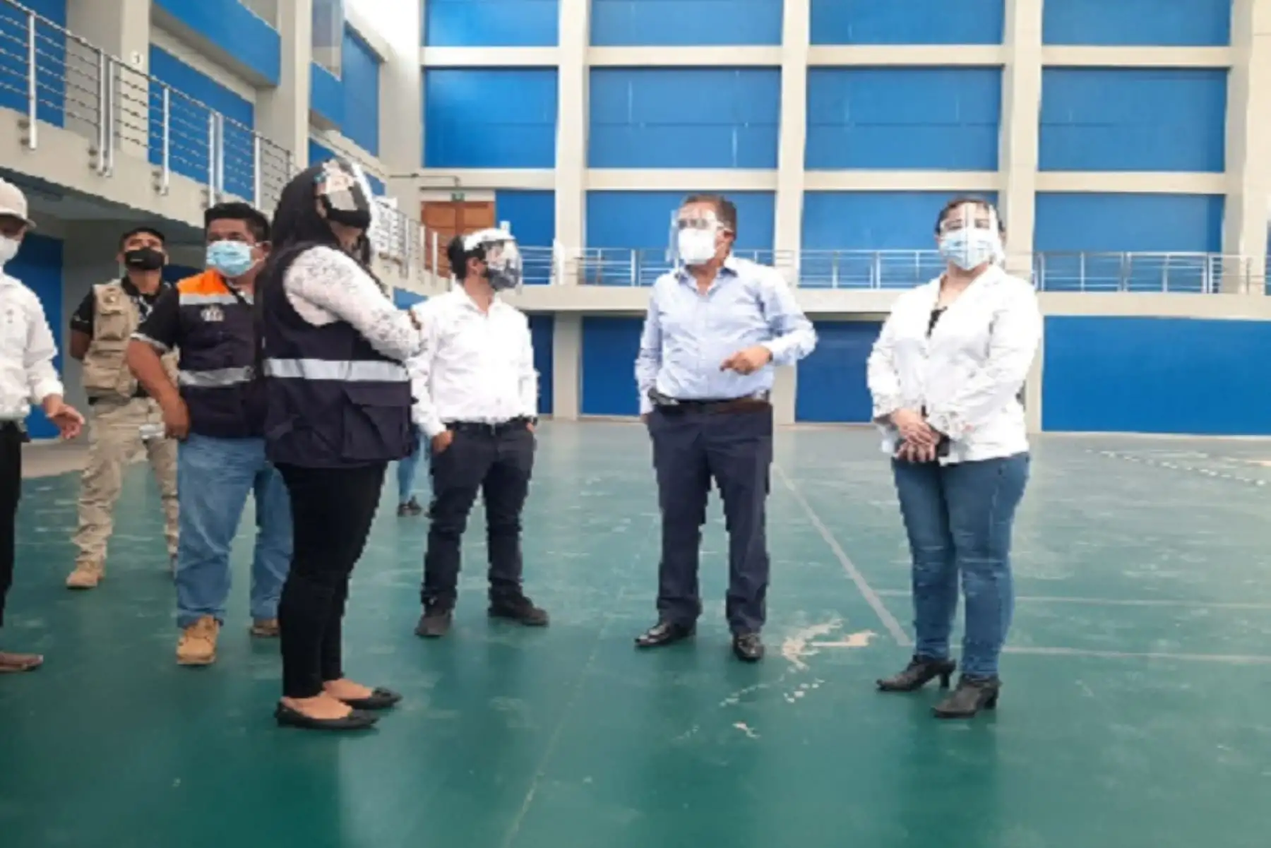 El Gobierno Regional de La Libertad asumirá el costo de contratación del personal de salud, las camas, los atuendos y la supervisión permanente. El municipio verá la seguridad, la limpieza, la provisión de oxígeno, etc.