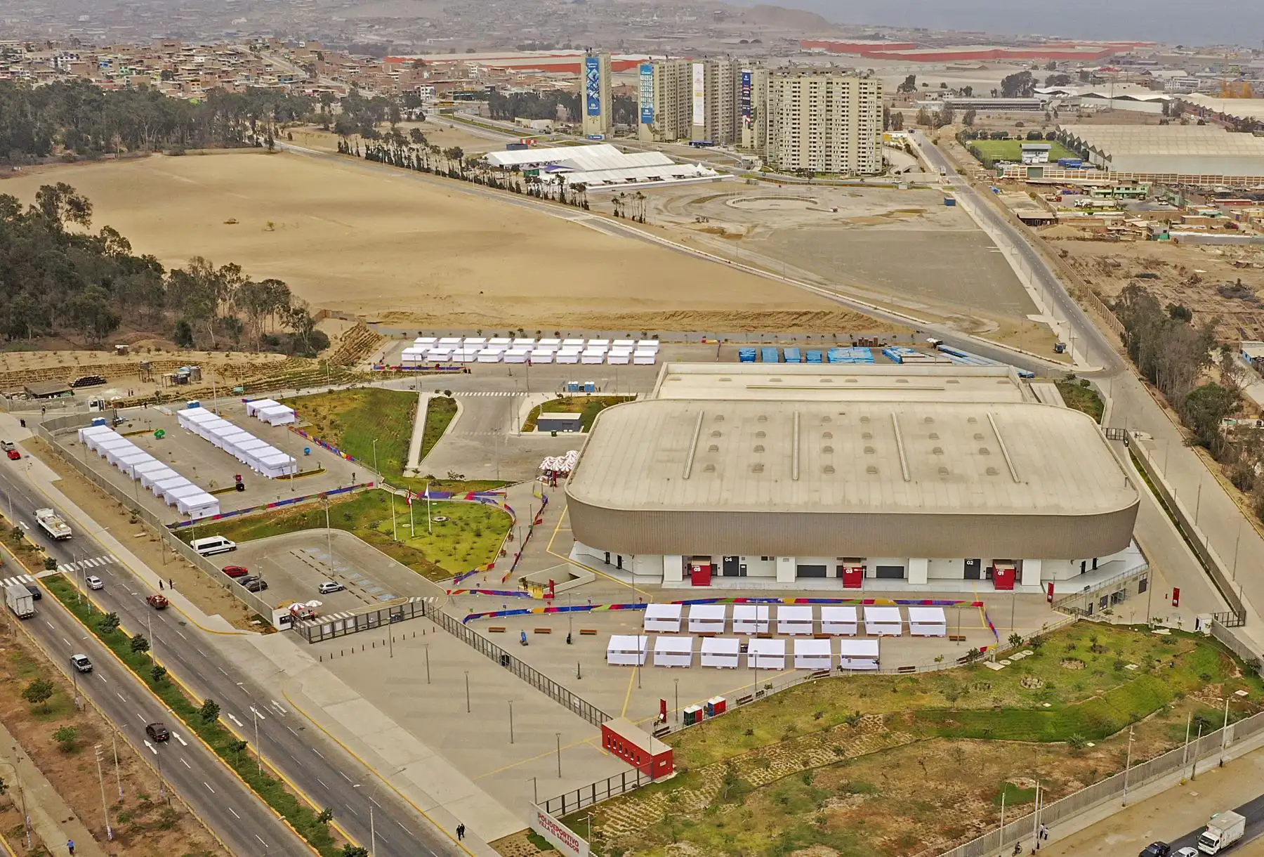 El Proyecto Legado, pone a disposición de la ONPE, el Polideportivo Villa El Salvador, la Villa Deportiva Nacional (VIDENA) y el Complejo Deportivo de Villa María del Triunfo, sedes quedaron listas para recibir a 51 683 ciudadanos, en las Elecciones Generales de este domingo 11 de abril.  Foto: LEGADO