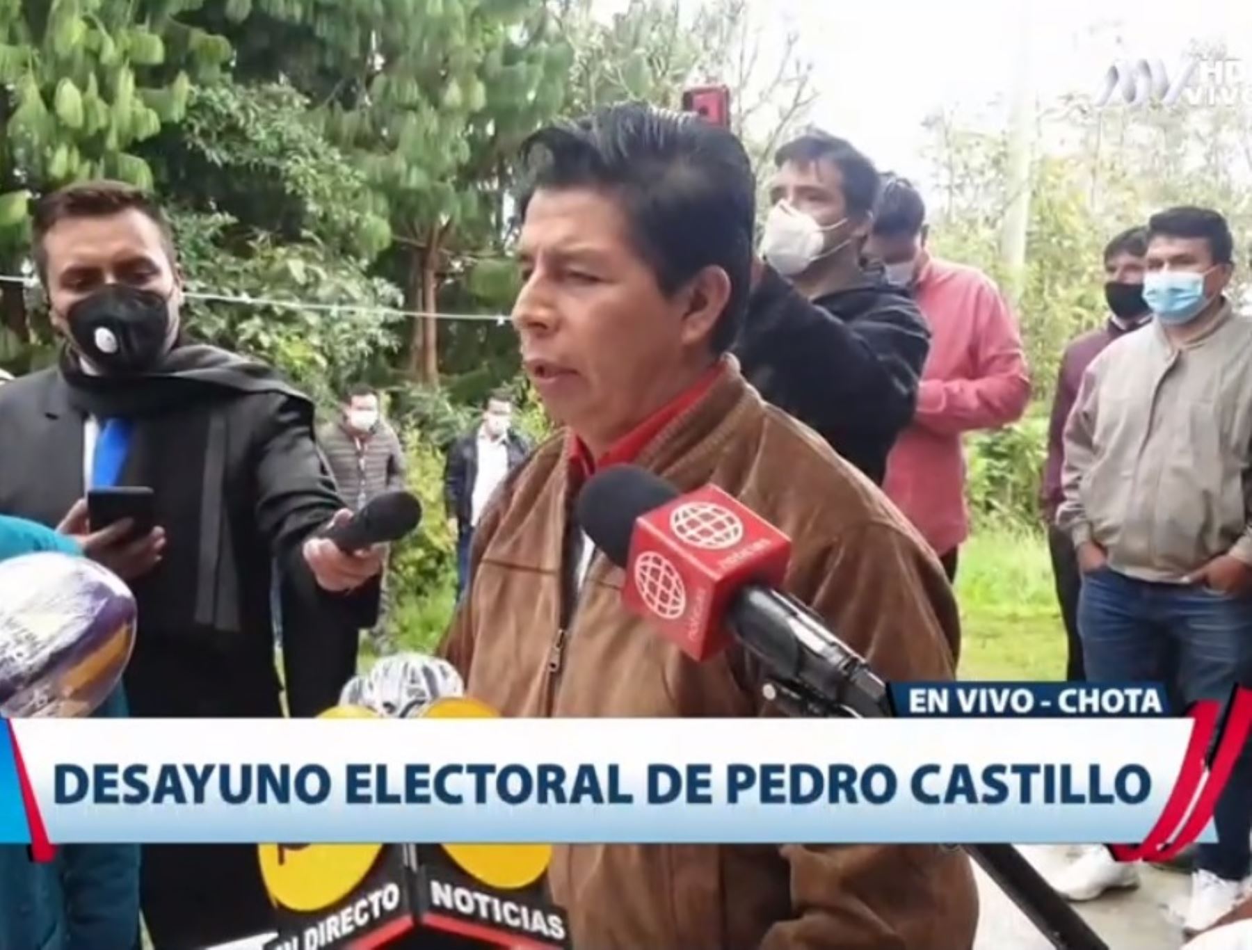 El candidato presidencial de Perú Libre, Pedro Castillo, invocó a los peruanos a cumplir con su deber ciudadano.