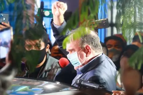 El aspirante al sillón presidencial de Renovación Popular ocupa el cuarto lugar con el 10.5 % (margen de error de tres puntos porcentuales), de acuerdo con el flash a boca de urna de América TV/Ipsos Perú. Foto: ANDINA/Luis Iparraguirre