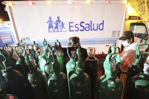 Piura: EsSalud envía concentradores, balones de oxígeno y personal ante aumento del covid