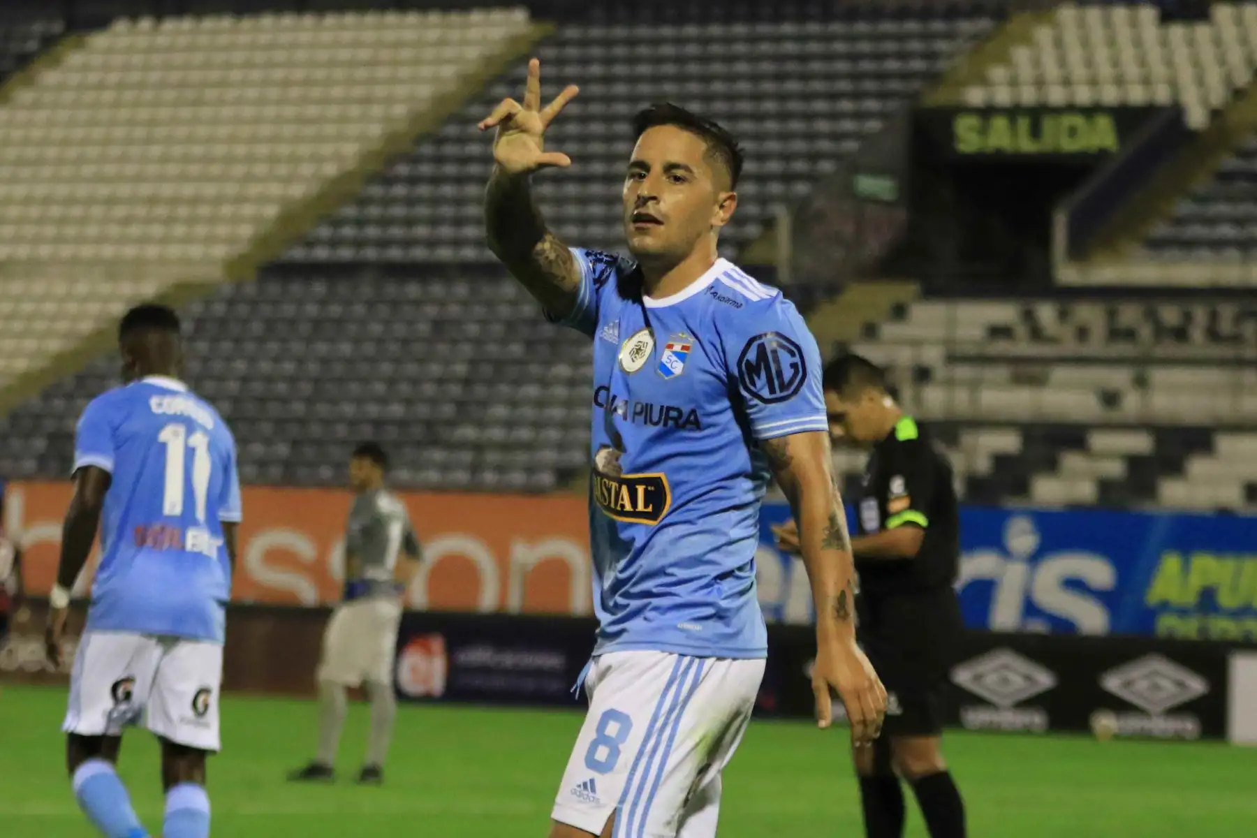 Alejandro Hohberg, Sporting Cristal celebra su gol ante Deportivo Municipal  por la cuarta  fecha de la Liga 1, en el estadio Alejandro Villanueva. 
Foto: Liga 1