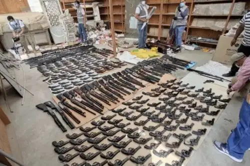 Las armas de fuego decomisadas fueron trasladadas al almacén de la Sucamec y su destino final será evaluado por la Gamac y la oficina del superintendente nacional. Foto: ANDINA/Sucamec.