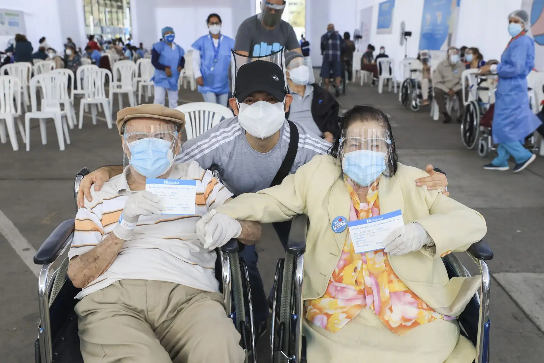 Essalud continua con jornada de vacunación a adultos mayores en cinco lugares acondicionados: "Playa Miller", "Polideportivo de San Borja", "Real Felipe", "Plaza Norte" y "Parque de las Leyendas". Foto: ANDINA/Essalud