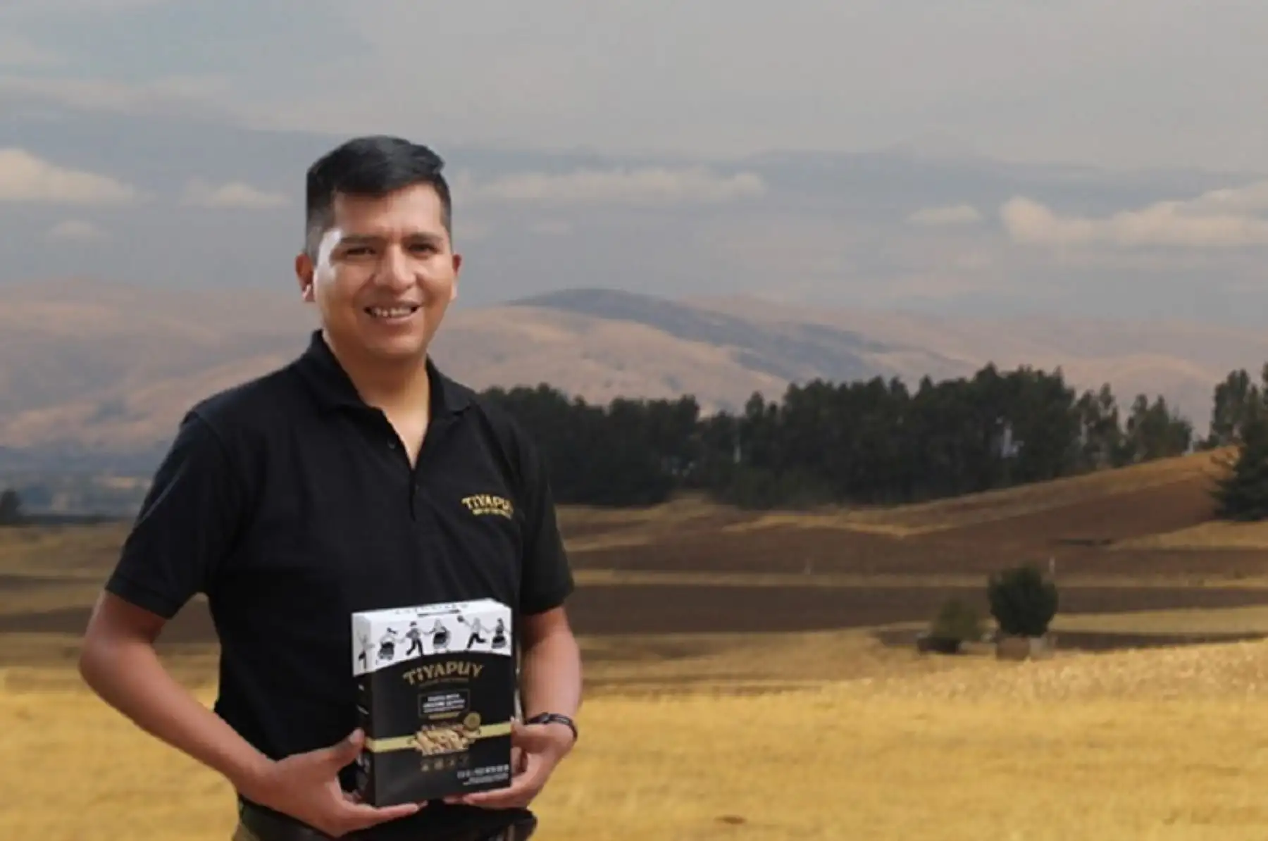 El emprendedor ayacuchano Aníbal Prado Condori, creador de los fideos a base de quinua y cuy, y de la marca Tiyapuy apuesta por la alimentación saludable a base de superalimentos peruanos que están conquistando paladares en nuestro país y tienen una promisoria proyección internacional. Foto: Facebook/Aníbal Prado Condori