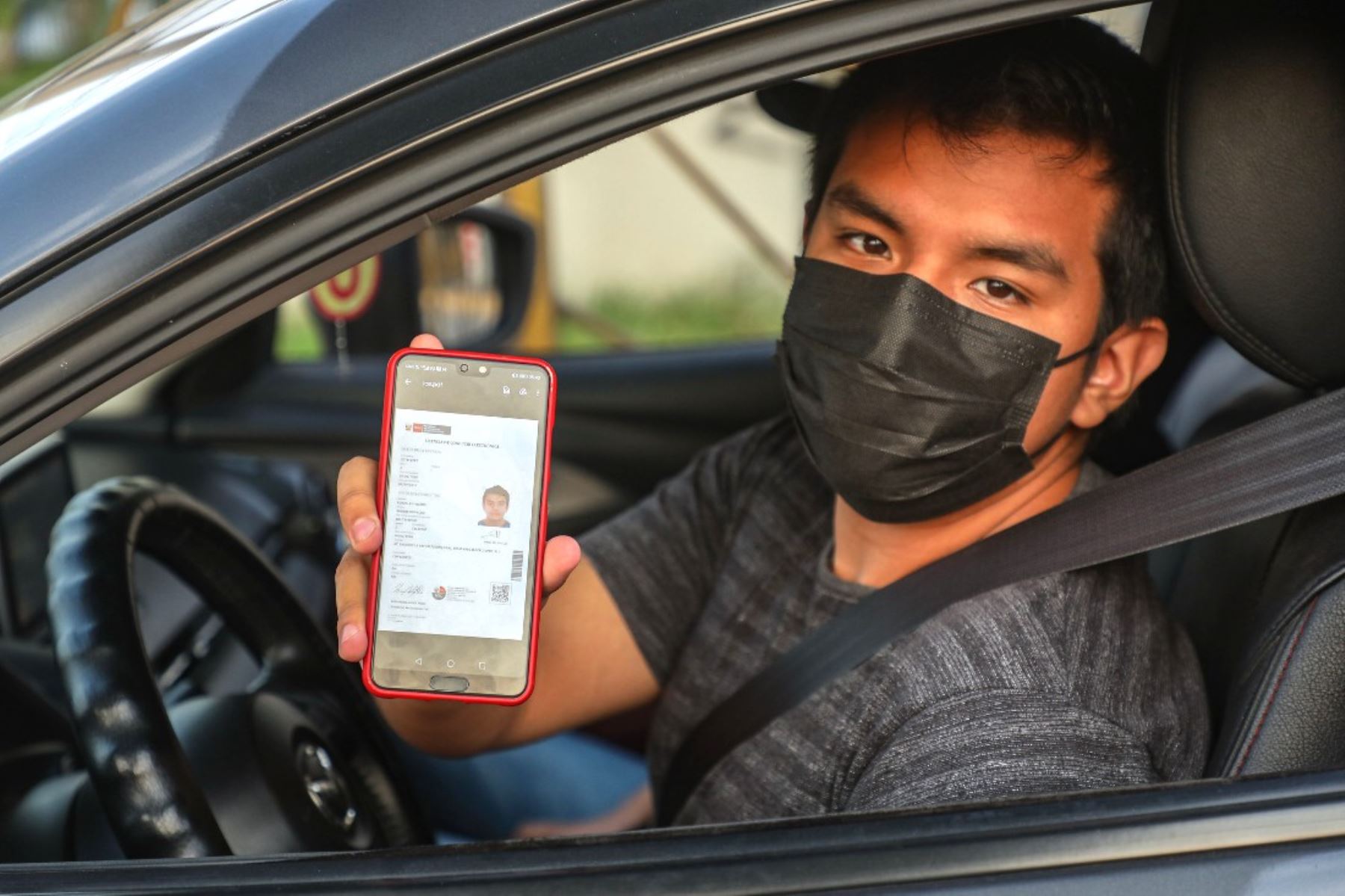 Más de 3,000 personas tramitaron su licencia de conducir electrónica el último mes. Foto: ANDINA/Difusión.