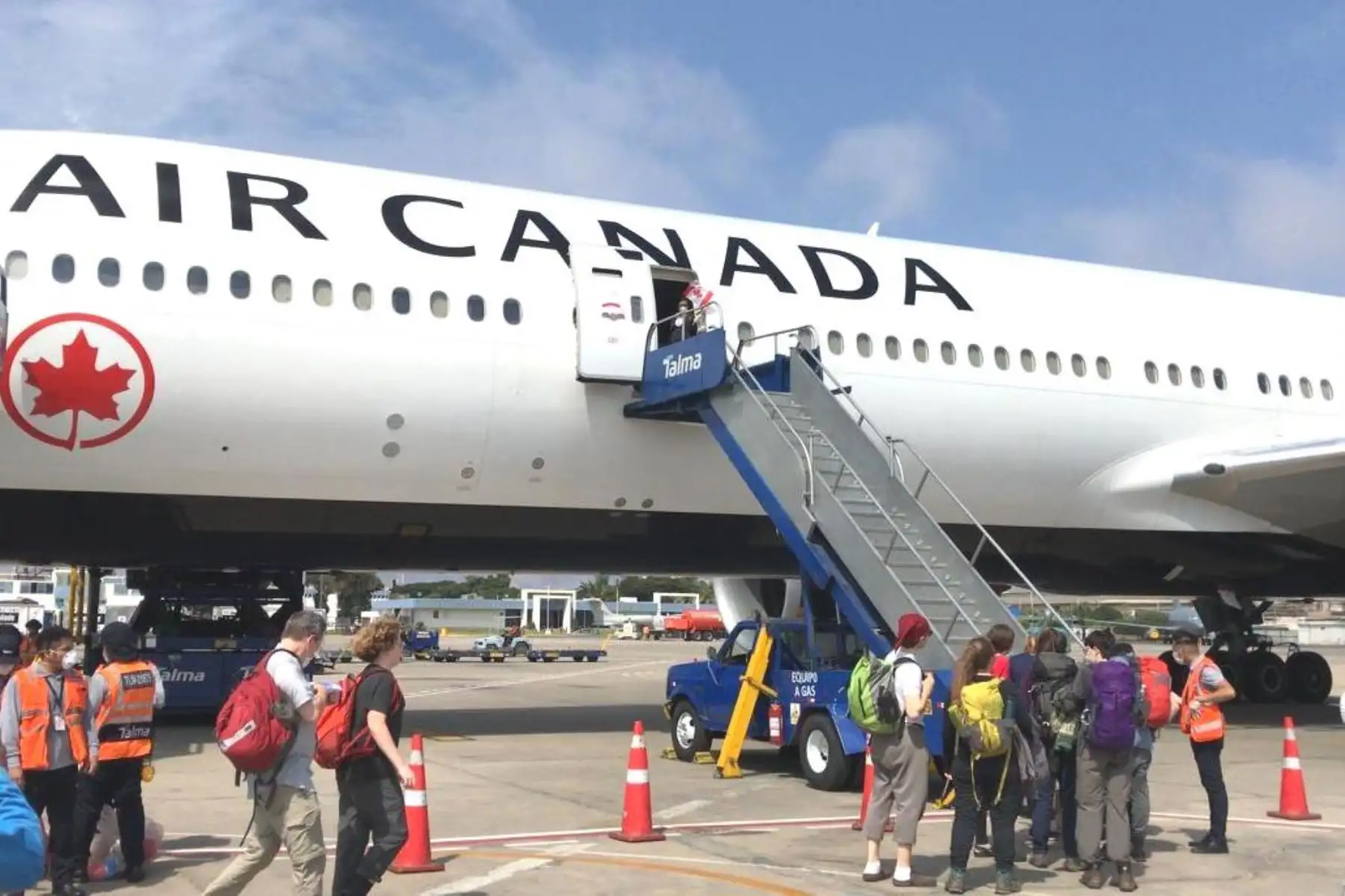 Peru-Canada direct flights boost bilateral tourism