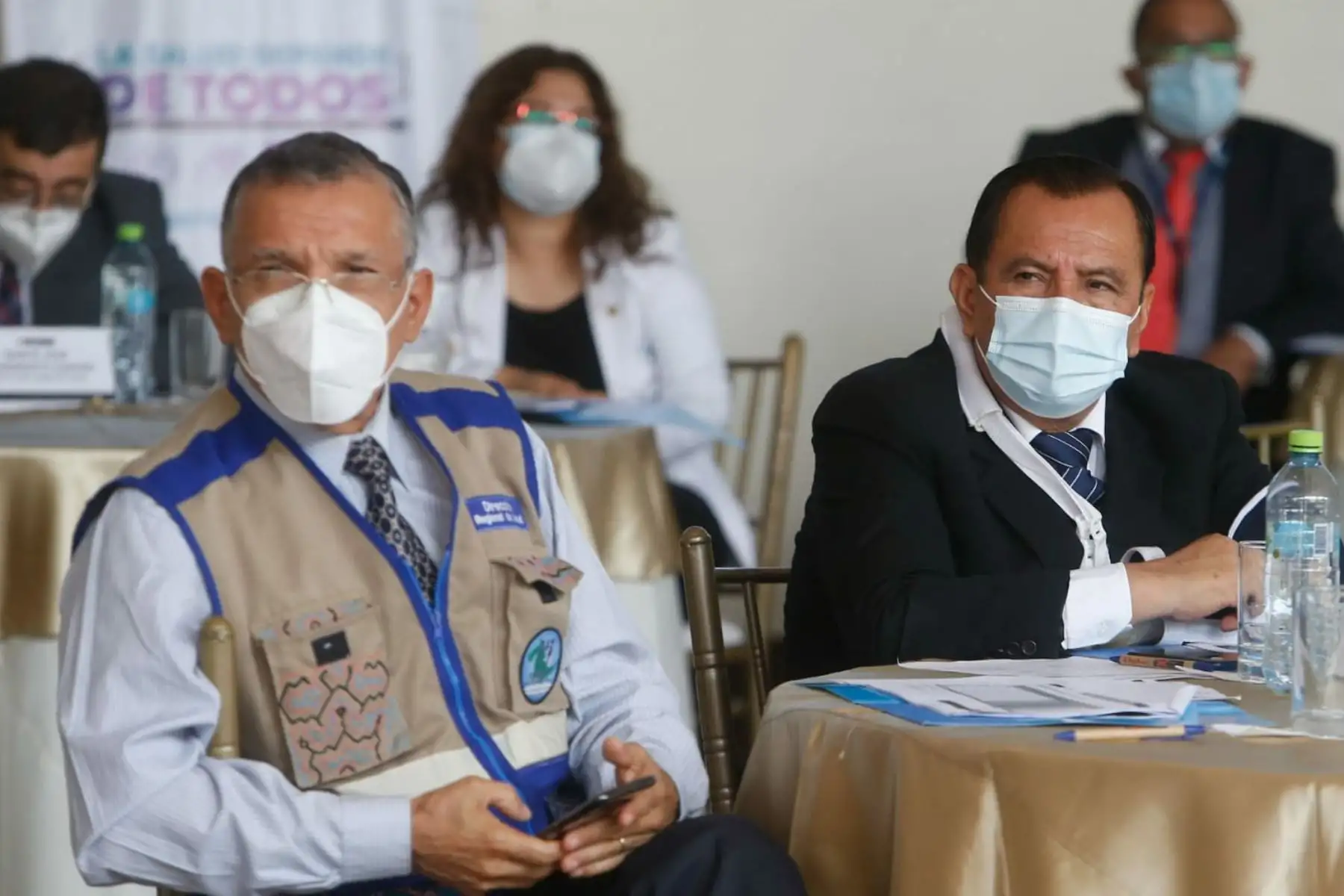 Ministro de Salud, Óscar Ugarte  inaugura la XXXI Reunión Ordinaria de la Comisión Intergubernamental de Salud , en la que se planifica con los gobernadores regionales y directores regionales de salud la vacunación contra la covid-19 a adultos mayores en el interior del país.
Foto: Minsa