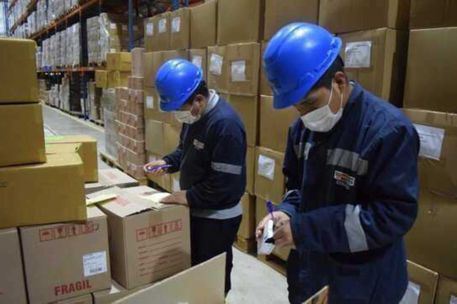 Minsa distribuyó más de 700 toneladas de suministros médicos a diferentes regiones durante setiembre para reforzar la lucha contra el covid-19. ANDINA/Difusión