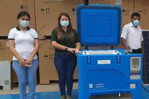 Ministerio de Salud culminó entrega de 104 congeladoras solares para fortalecer la cadena de frío en regiones. ANDINA/Difusión
