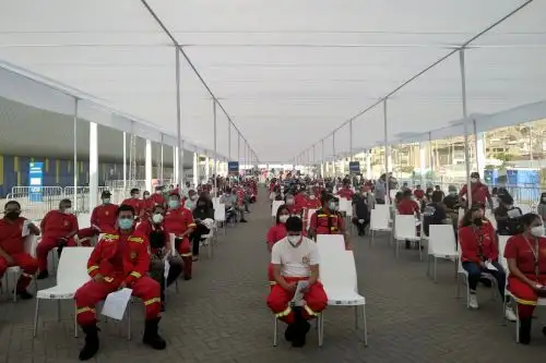 Personal de Lima Centro, procedente de los distritos de Breña, San Miguel, Jesús María y Magdalena del Mar, así como del Cercado, fue inmunizado contra el covid-19. Foto: ANDINA/Difusión