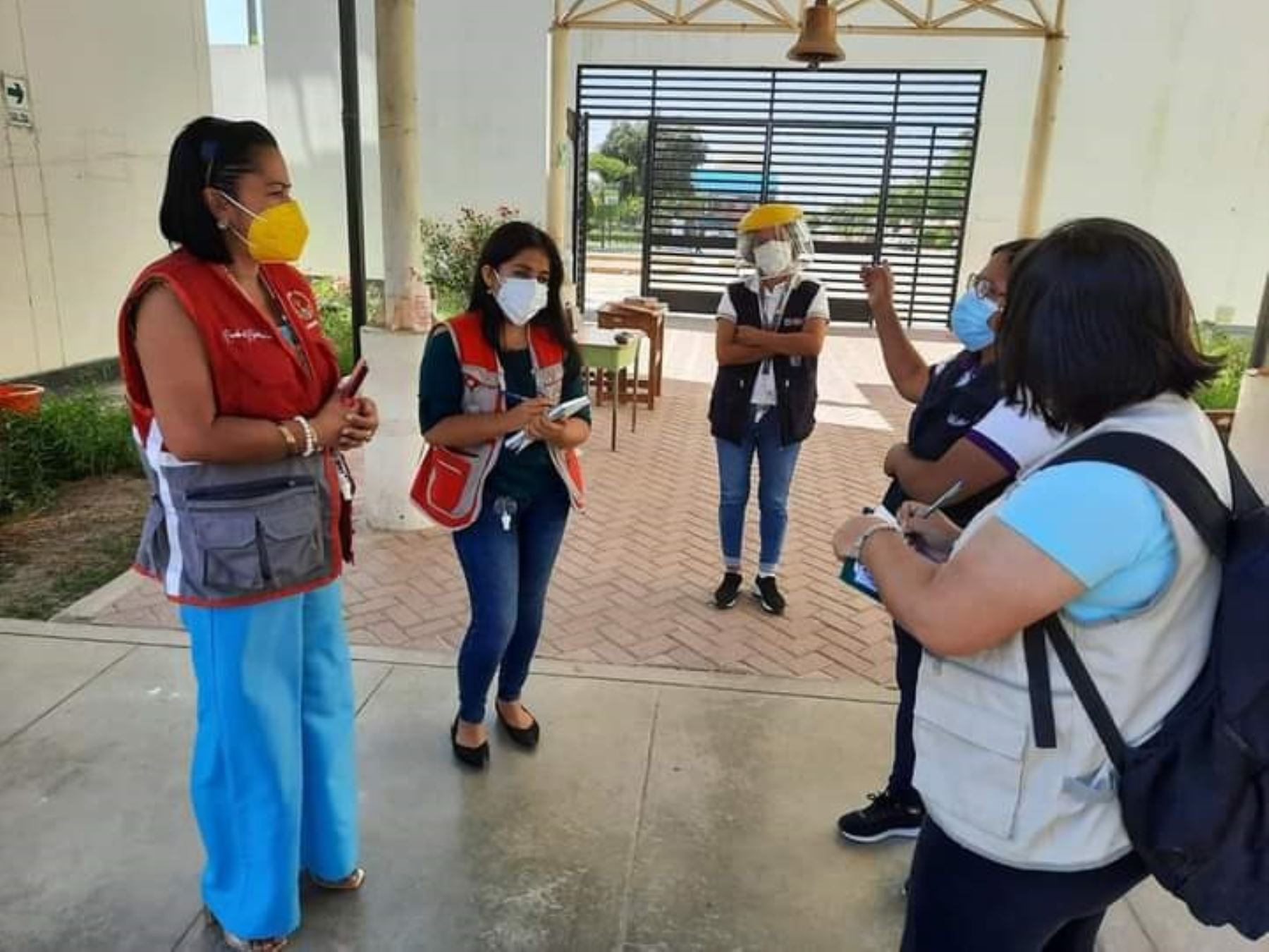 Lambayeque verifica colegios que serán sedes de jornada de vacunación contra la covid-19 a los adultos mayores de 80 años. ANDINA/Difusión