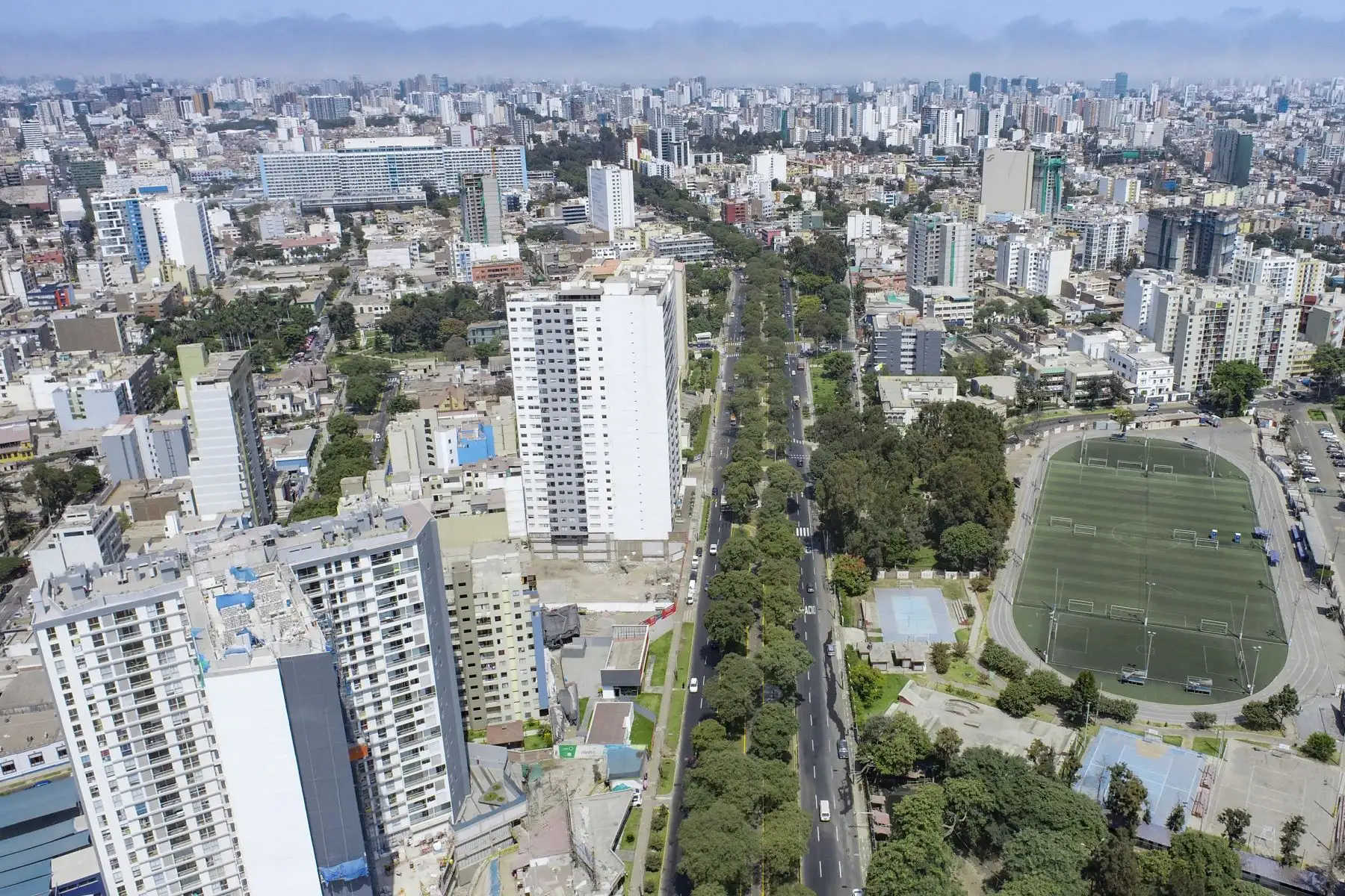 La Municipalidad de Lima presentó totalmente rehabilitada la emblemática ciclovía de la Av. Salaverry, que va desde la Av. 28 de Julio hasta Av. Del Ejército, para beneficio de los usuarios del transporte no motorizado. Foto: ANDINA/Municipalidad de Lima