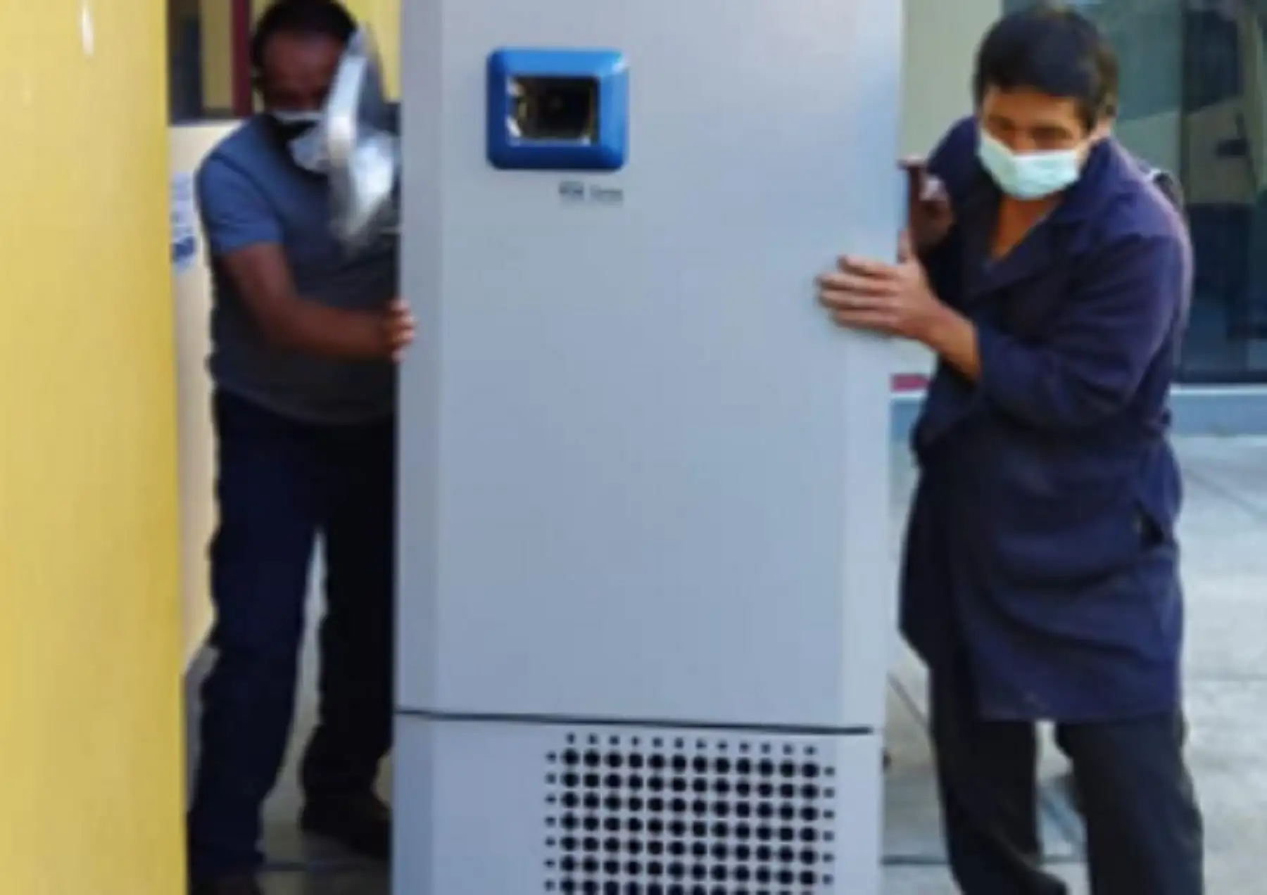 La región Áncash se ha equipado con tres ultracongeladoras que permitirán conservar en buen estado las vacunas contra el coronavirus covid-19 de la farmacéutica Pfizer y que serán empleadas para la inmunización de los adultos mayores de este departamento.