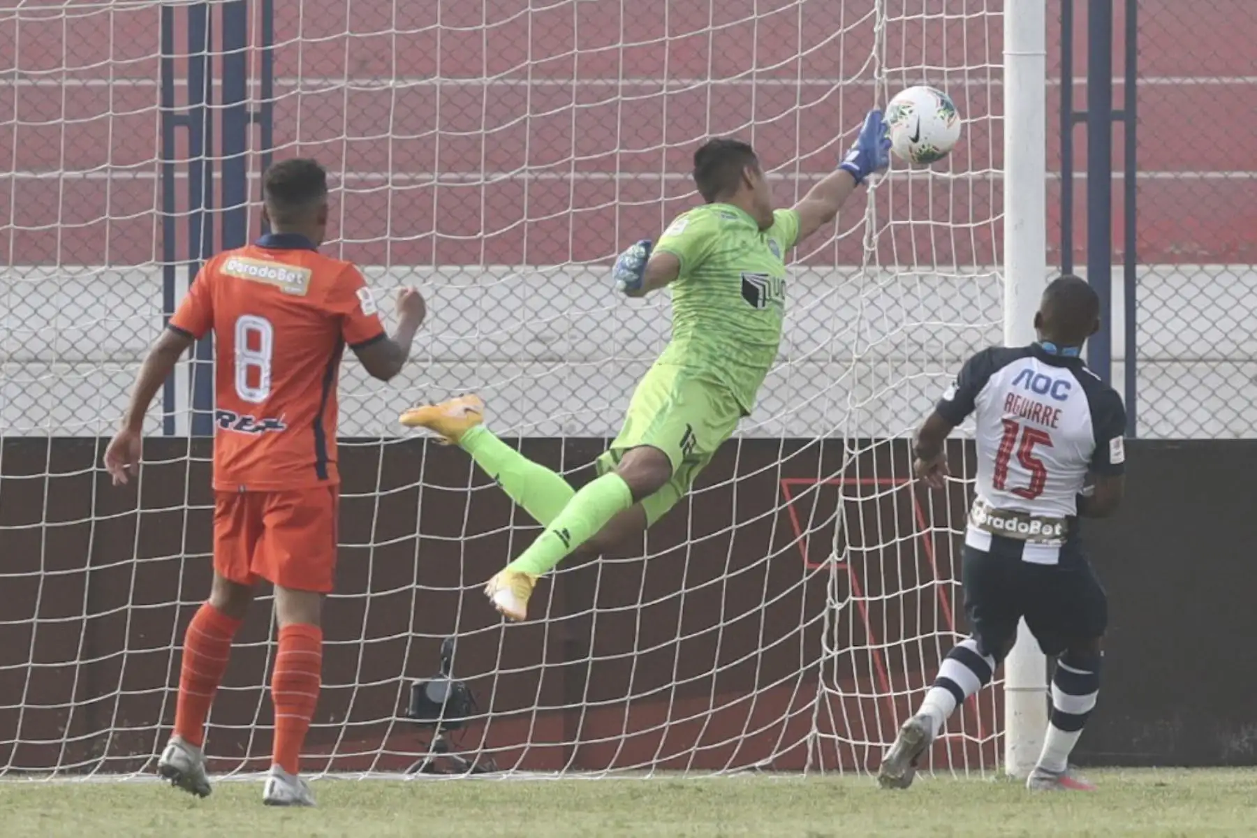 Alianza Lima y César Vallejo empataron 2 a 2 en un disputado partido por la quinta fecha del Torneo Apertura de la Liga 1 del fútbol peruano, que se jugó en el Estadio Iván Elías Moreno de Villa El Salvador. Foto: Liga 1