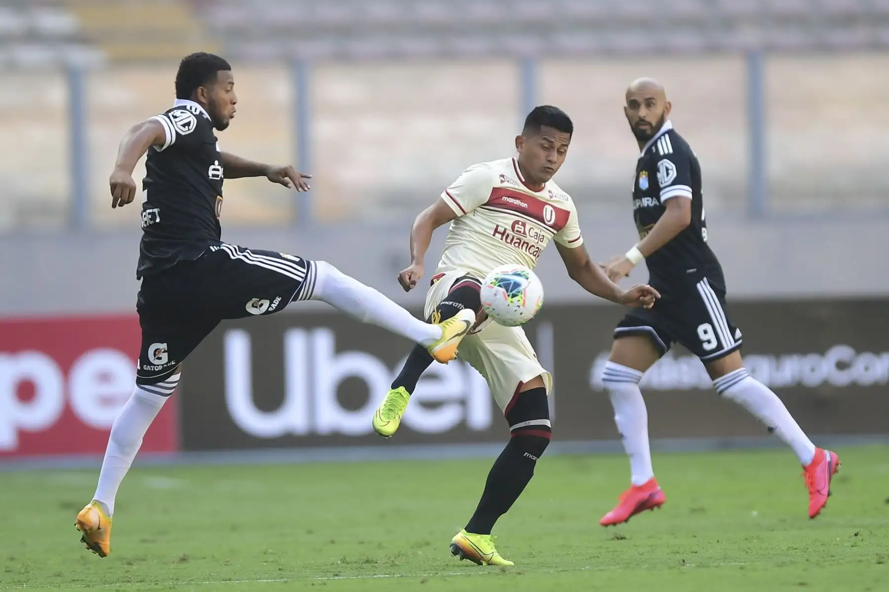 Sporting Cristal gana 1 a 0 a Universitario de Deportes en el Estadio Nacional por la fecha 5 de la Liga 1 Betsson. Foto: Liga 1