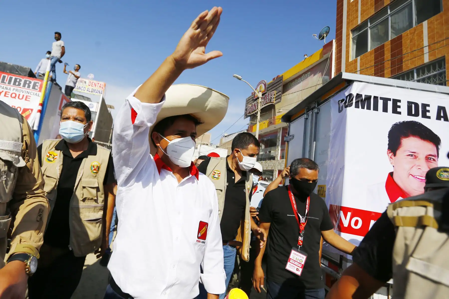 Mitin  del candidato de Perú Libre,  Pedro Castillo  en la ciudad de Chiclayo, como parte de su agenda en la región de Lambayeque. 
Foto: ANDINA/Andrés Valle
